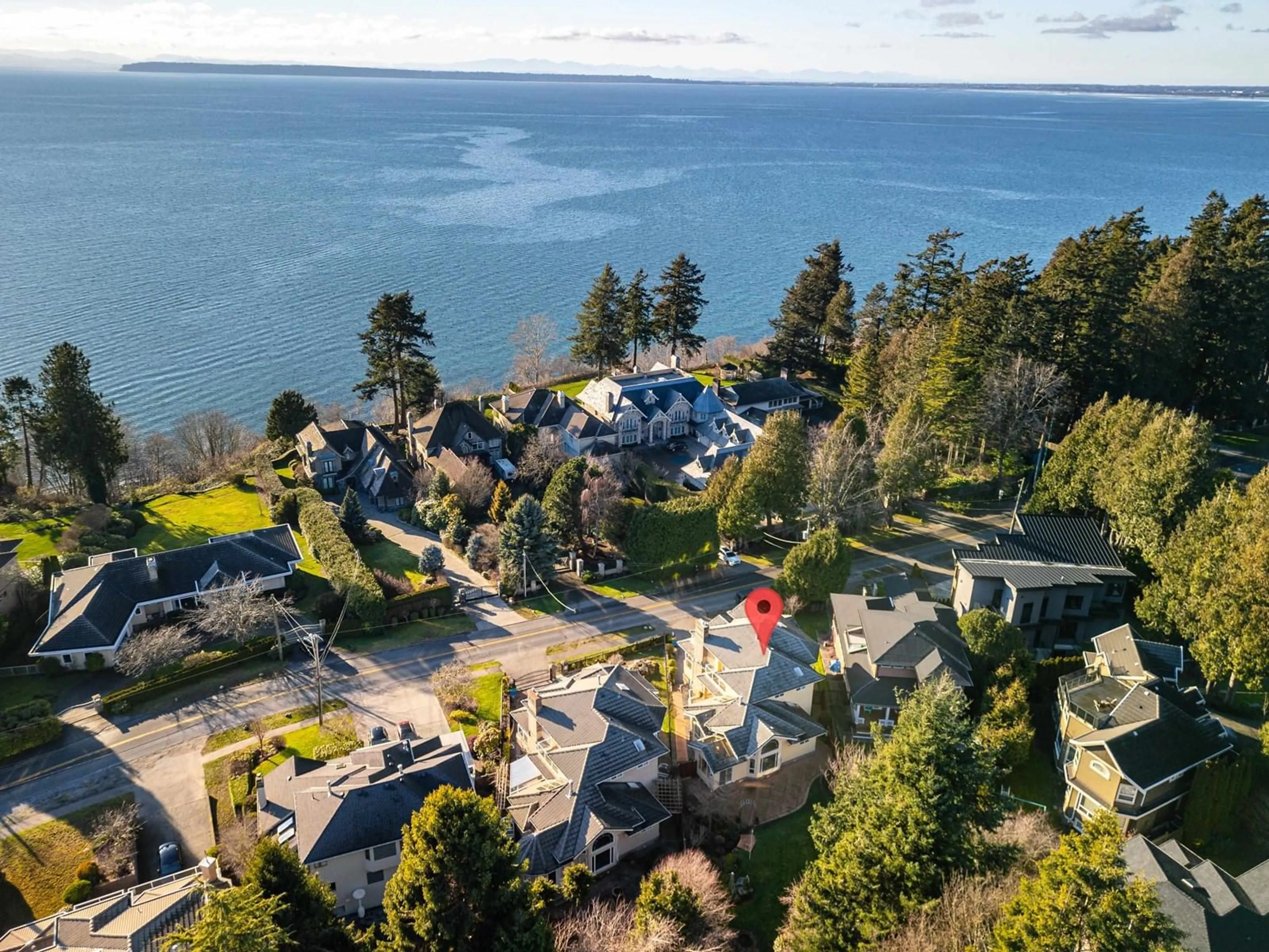 A pic from outside/outdoor area/front of a property/back of a property/a pic from drone, water/lake/river/ocean view for 1768 OCEAN PARK ROAD, Surrey British Columbia V4A3L9