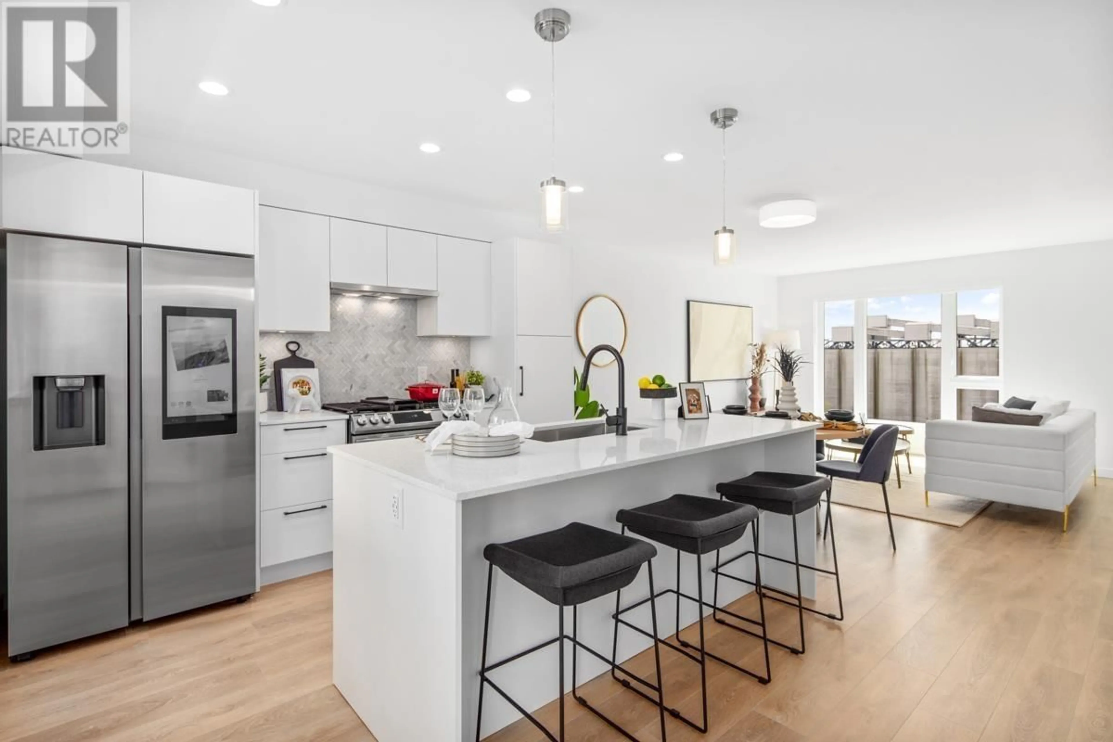 Contemporary kitchen, ceramic/tile floor for 353 - 555 2ND STREET, North Vancouver British Columbia V7L1E1