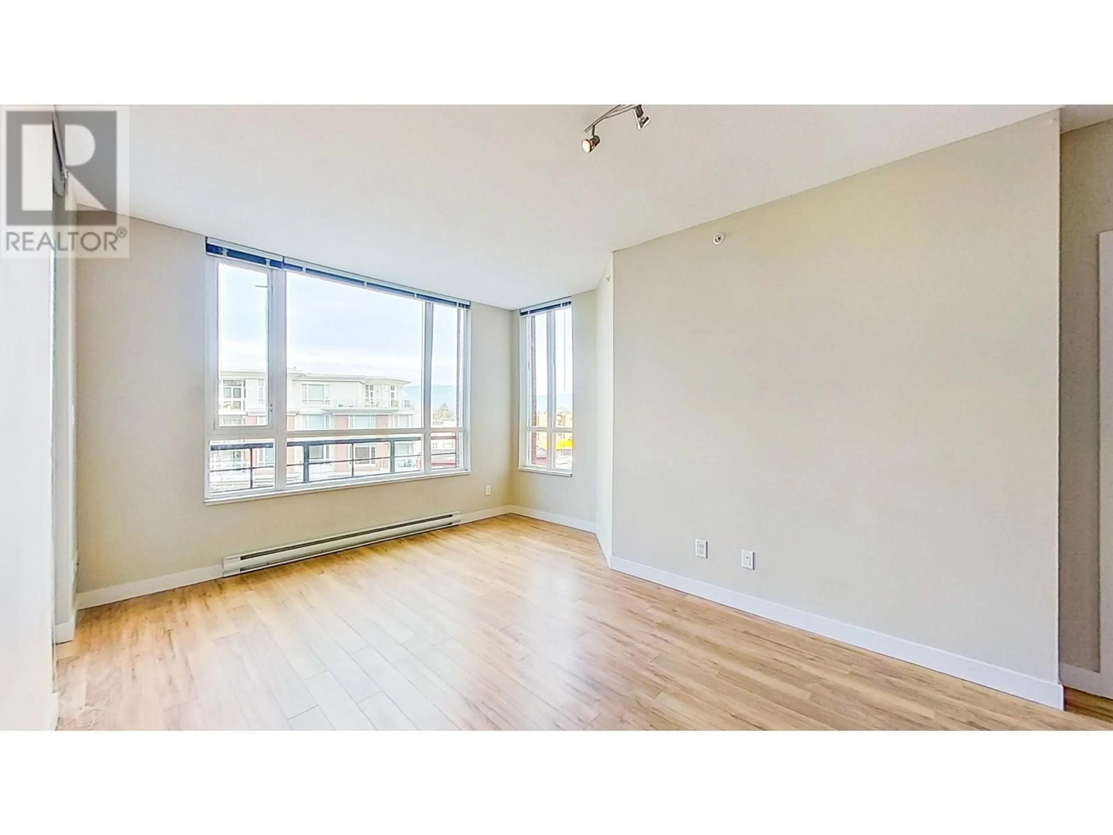 A pic of a room for 416 4078 KNIGHT STREET, Vancouver British Columbia V5N5Y9