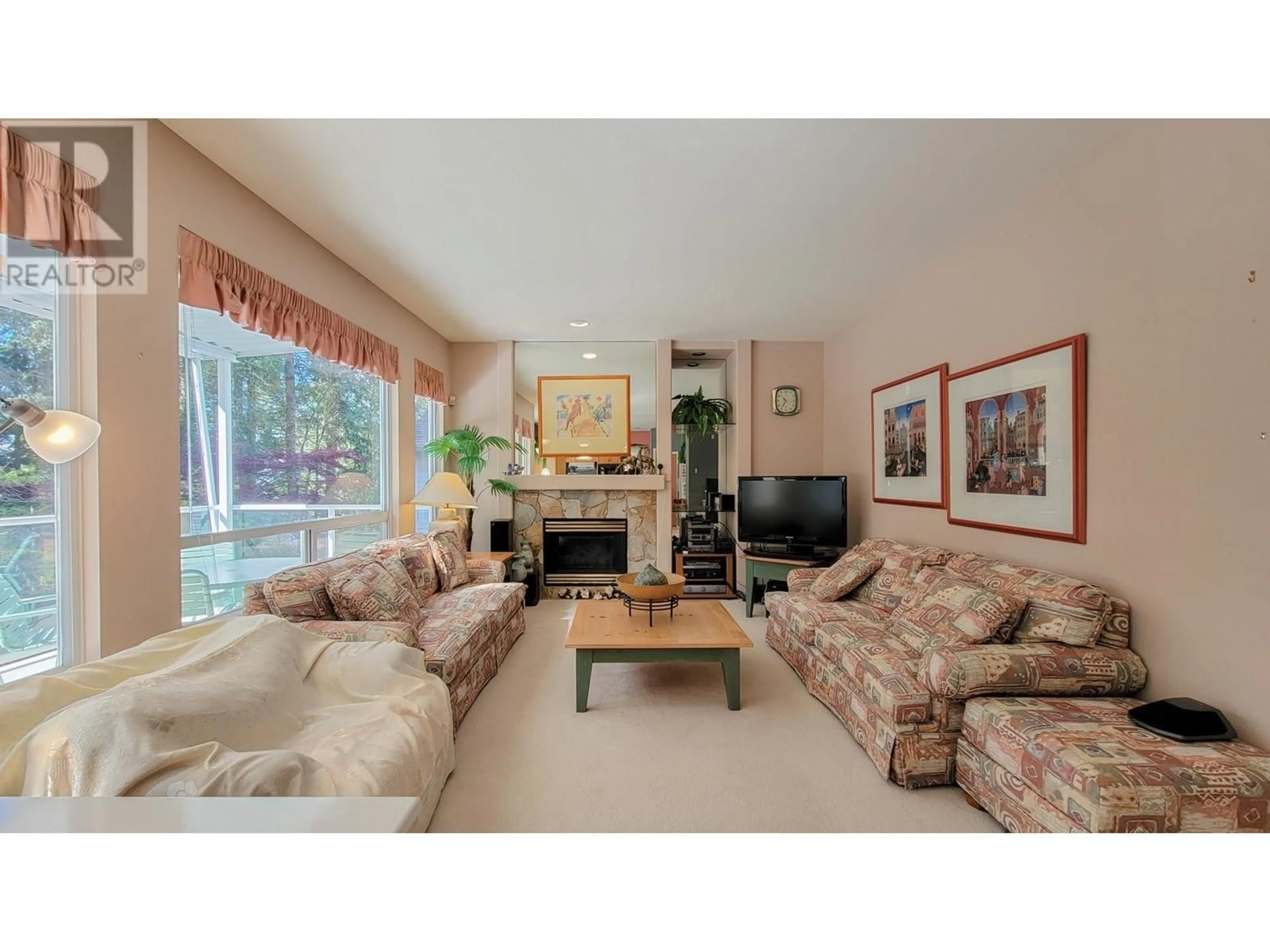 Living room with furniture, unknown for 147 ASPENWOOD DRIVE, Port Moody British Columbia V3H4V7