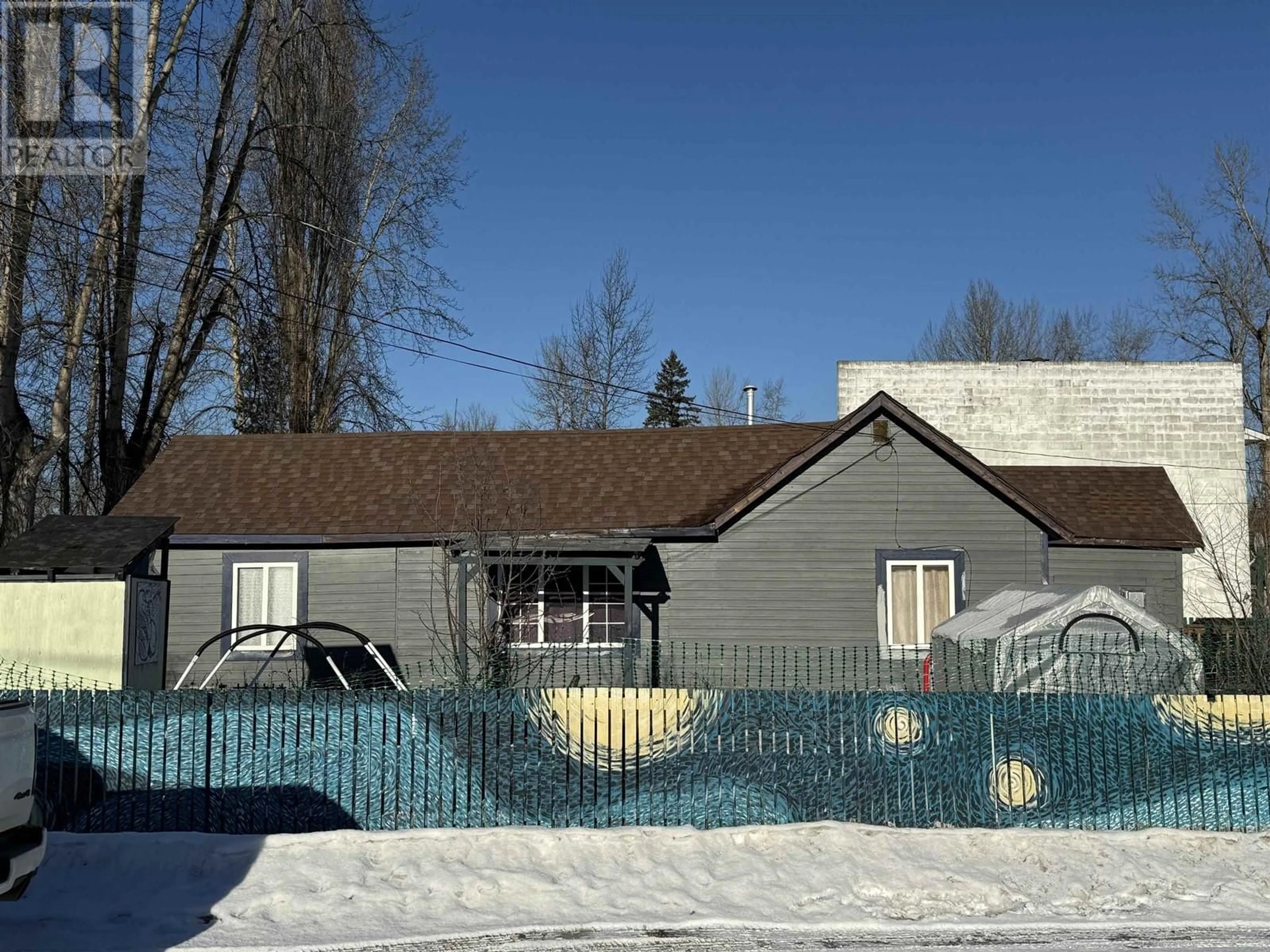 Home with vinyl exterior material, street for 201 LEWIS DRIVE, Quesnel British Columbia V2J1J9