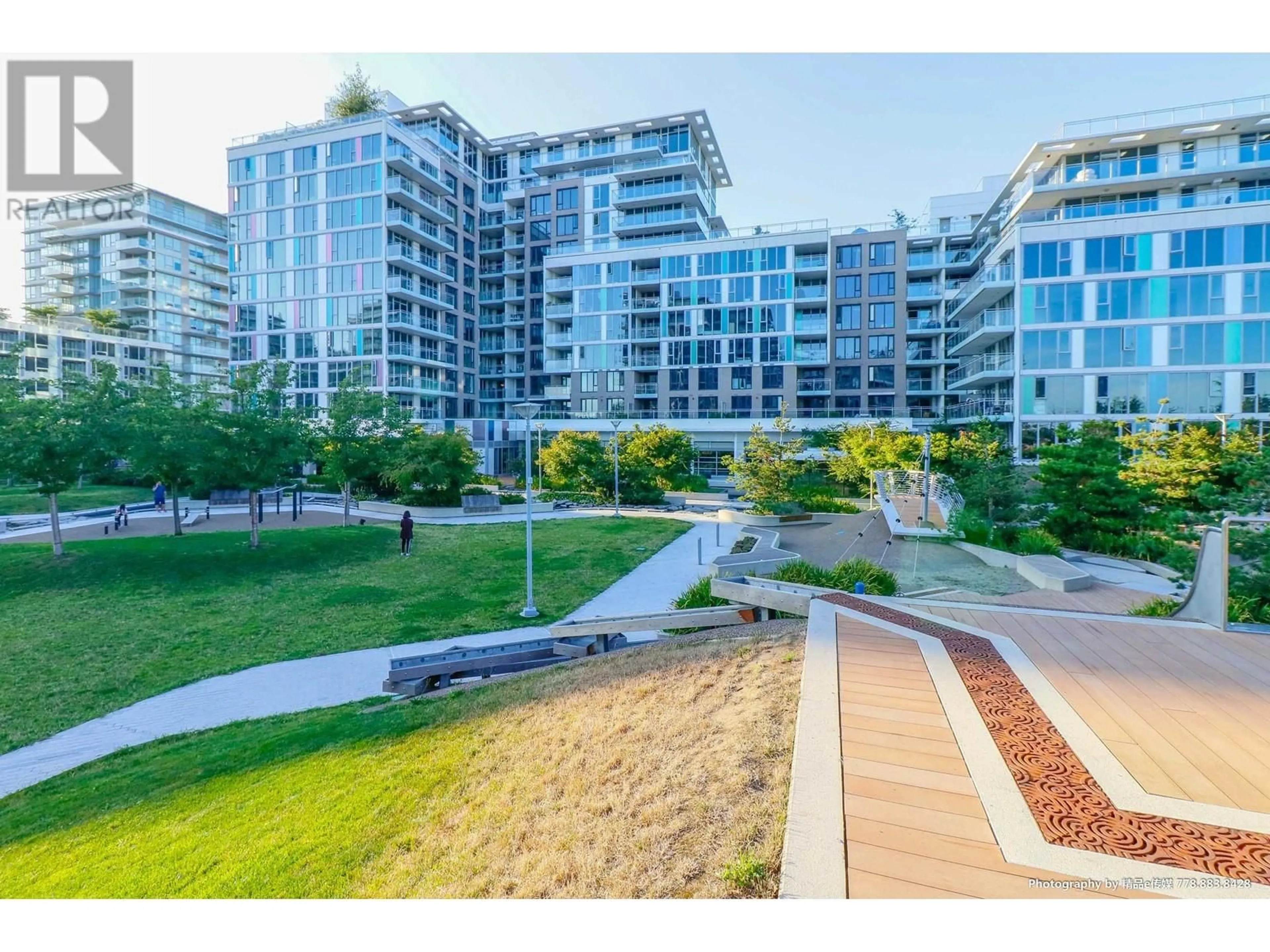 A pic from outside/outdoor area/front of a property/back of a property/a pic from drone, unknown for 1209 - 8988 PATTERSON ROAD, Richmond British Columbia V6X0R2