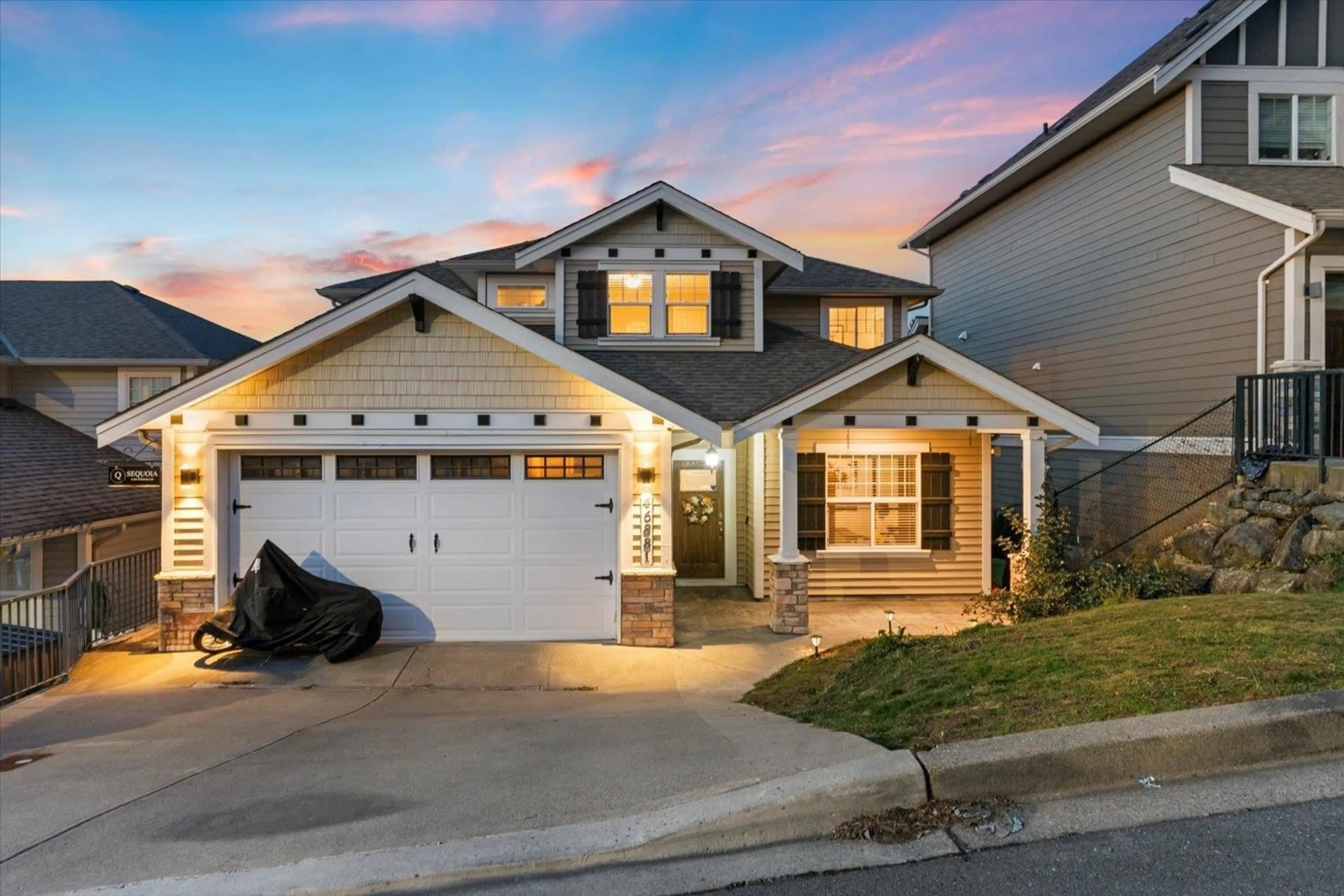 Home with vinyl exterior material, street for 46881 SYLVAN DRIVE|Promontory, Chilliwack British Columbia V2R0J8