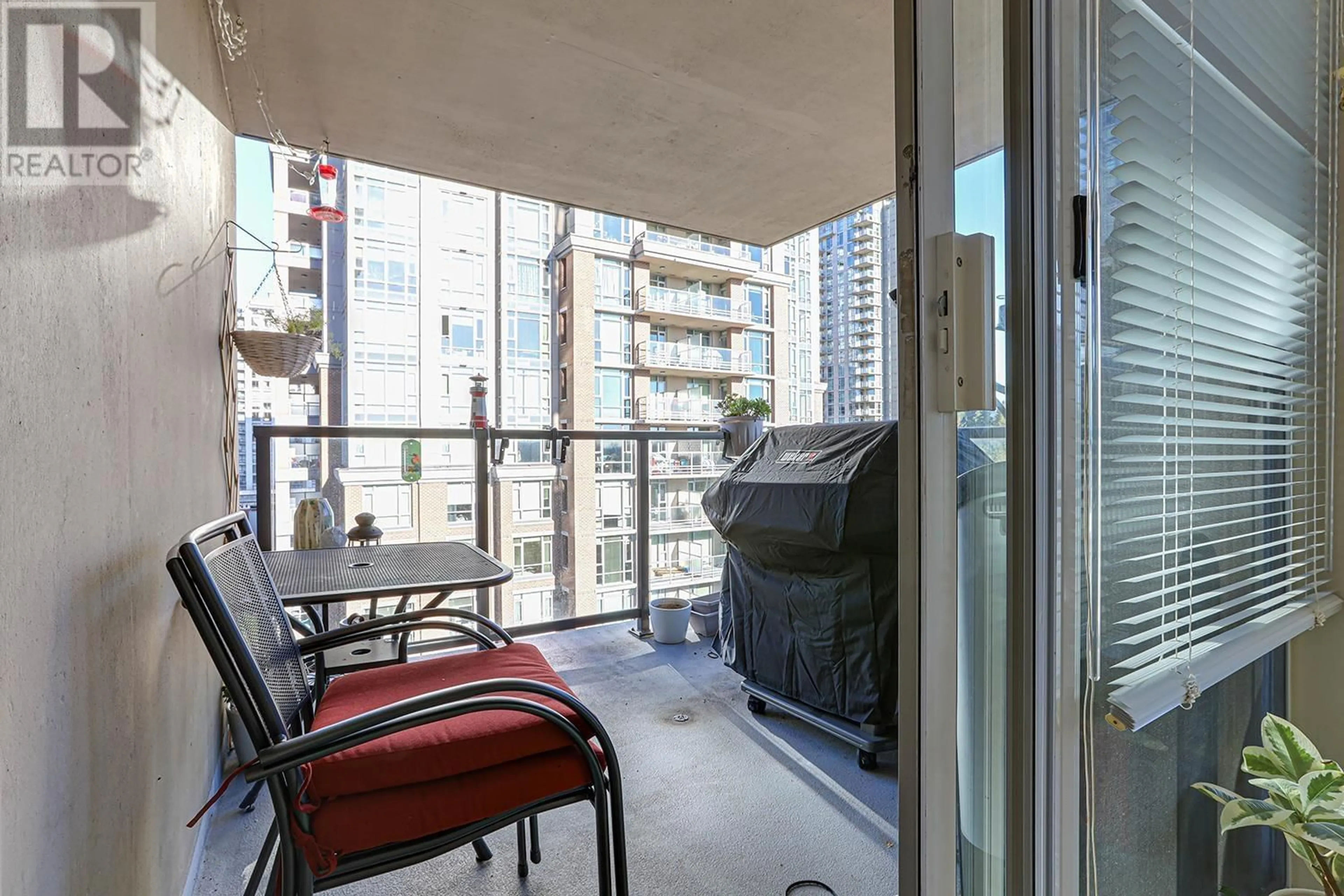 Balcony in the apartment, unknown for 803 2980 ATLANTIC AVENUE, Coquitlam British Columbia V3B0G2