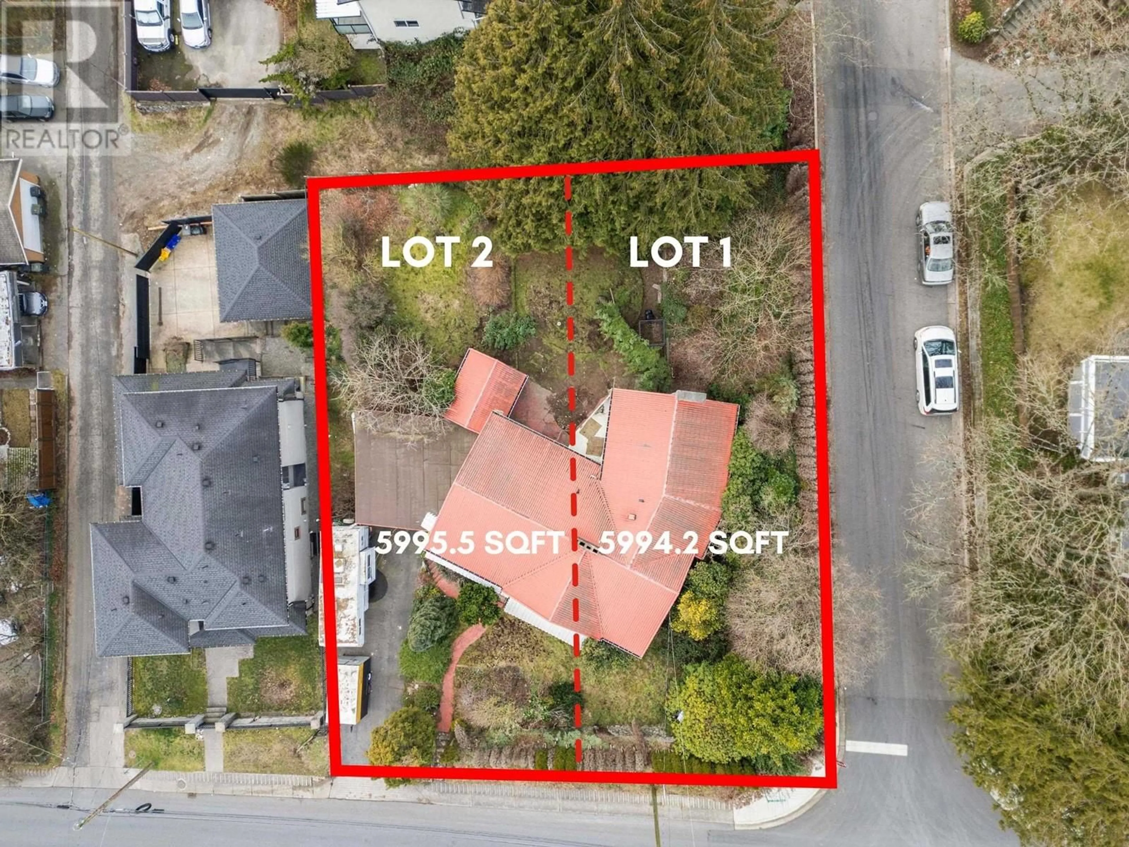 A pic from outside/outdoor area/front of a property/back of a property/a pic from drone, street for 8515 ROYAL OAK AVENUE, Burnaby British Columbia V5J4L5