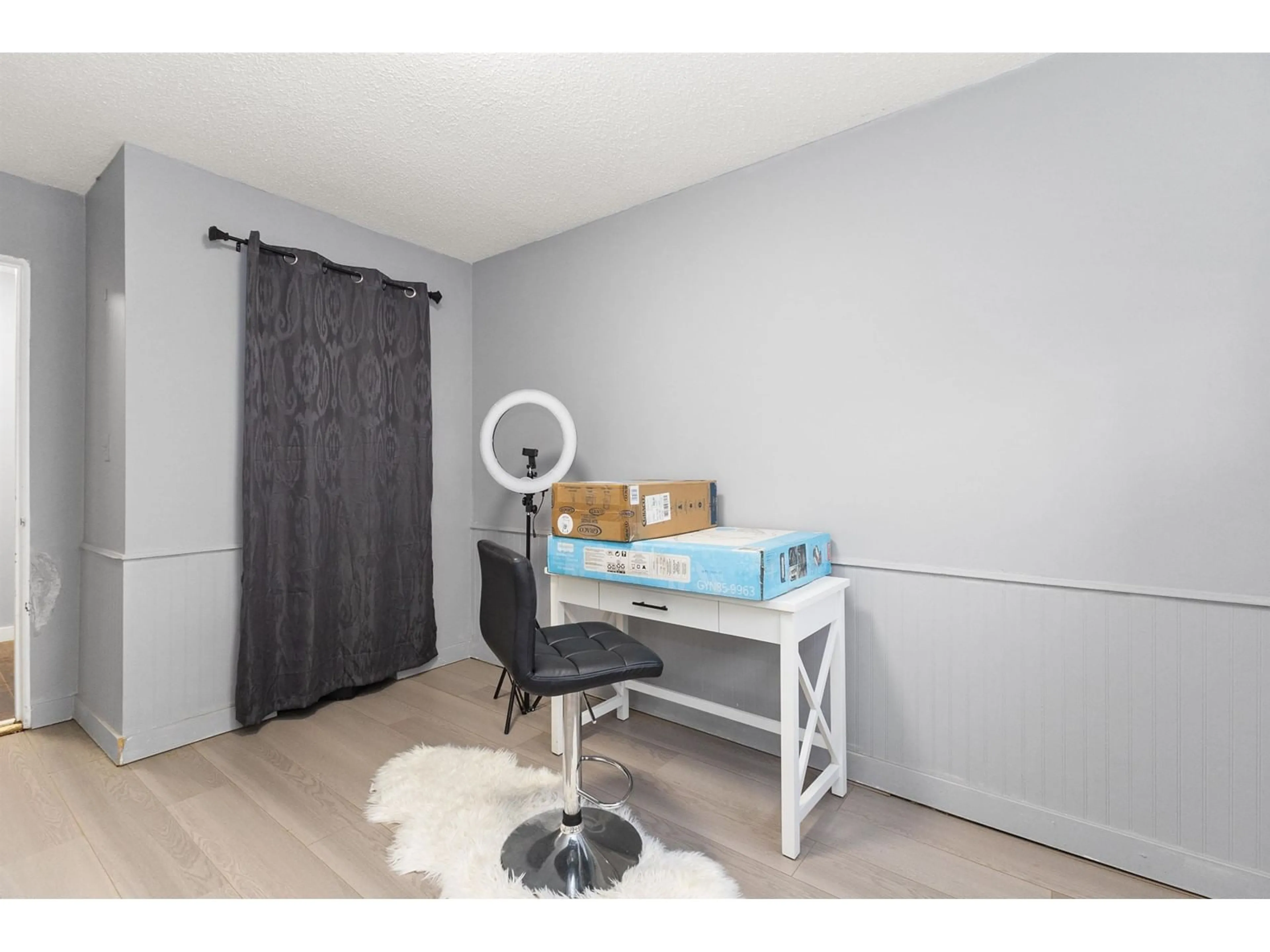 A pic of a room for 11 2241 MCCALLUM ROAD, Abbotsford British Columbia V2S3N7