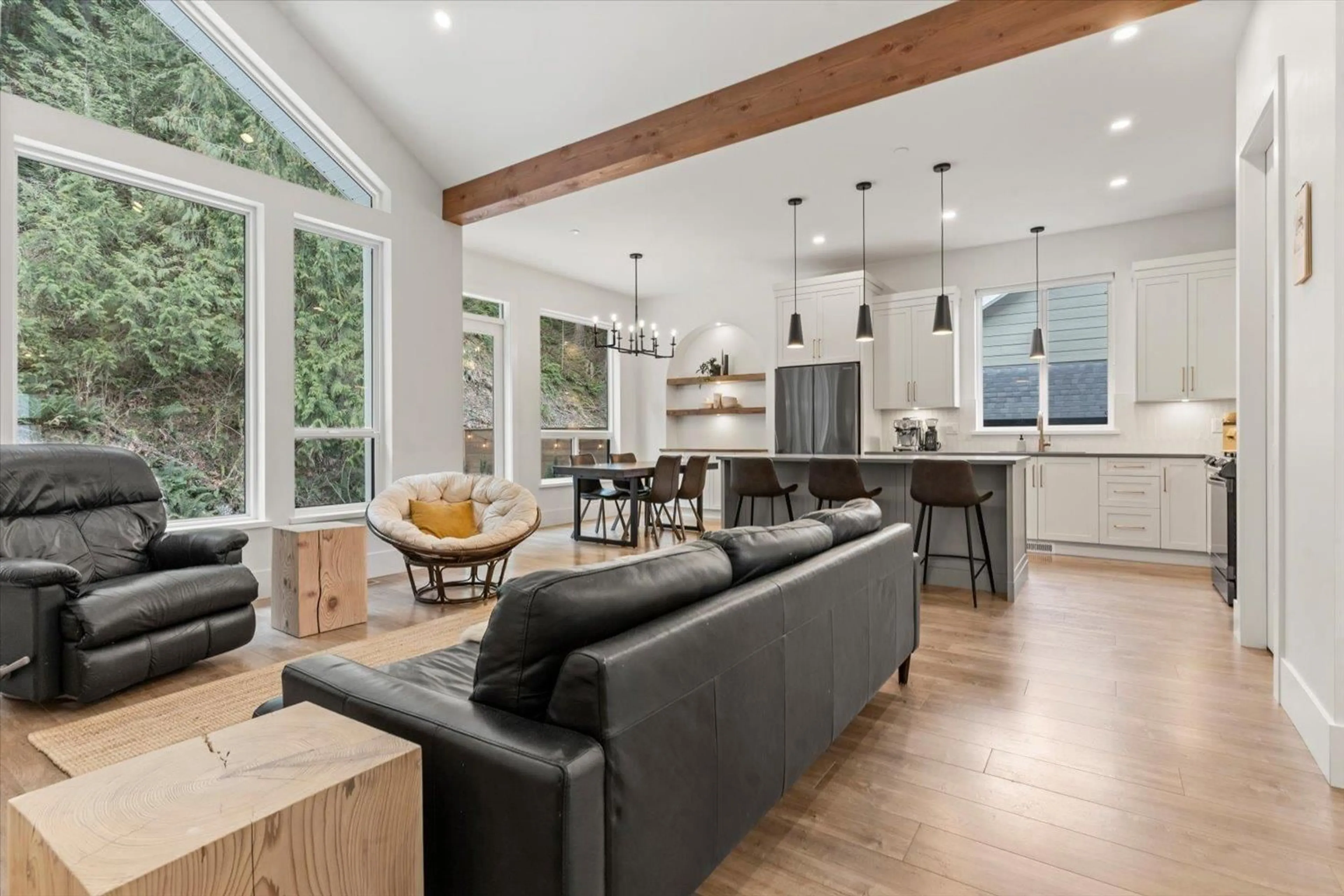 Open concept kitchen, unknown for 74 1880 COLUMBIA VALLEY ROAD|Cultus Lake, Lindell Beach British Columbia V2R6G8