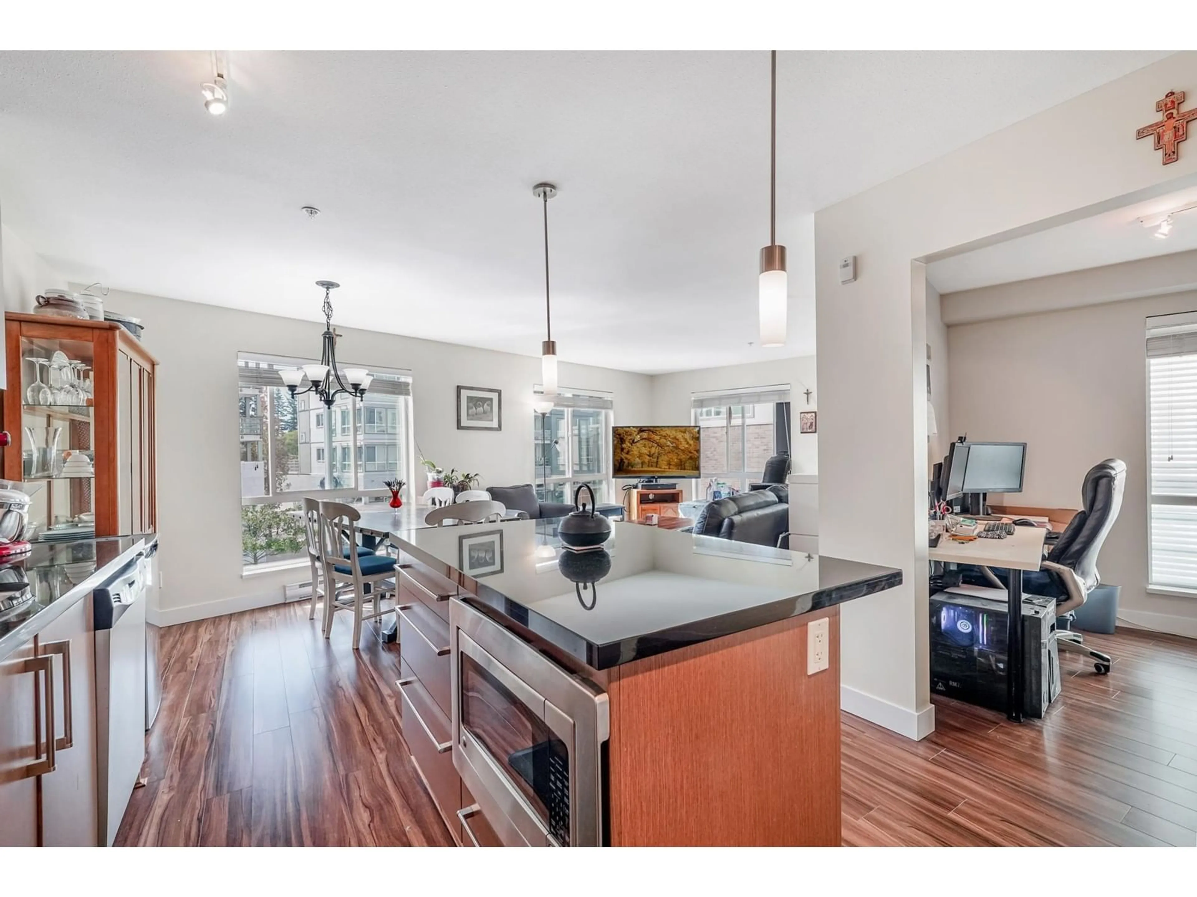 Open concept kitchen, unknown for 205 15775 CROYDON DRIVE, Surrey British Columbia V3Z2L6