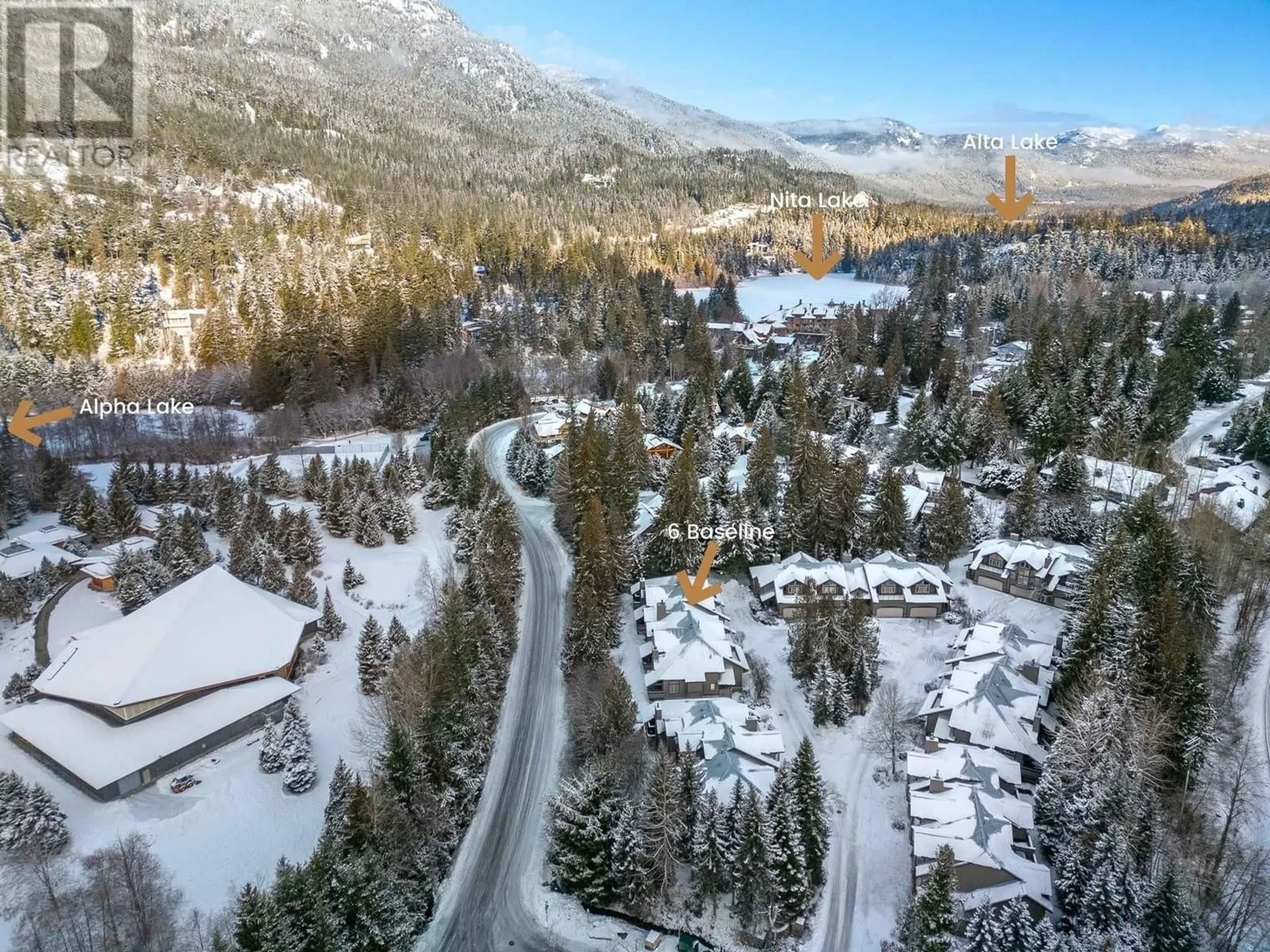 A pic from outside/outdoor area/front of a property/back of a property/a pic from drone, mountain view for 6 2200 TAYLOR WAY, Whistler British Columbia V0N1B2