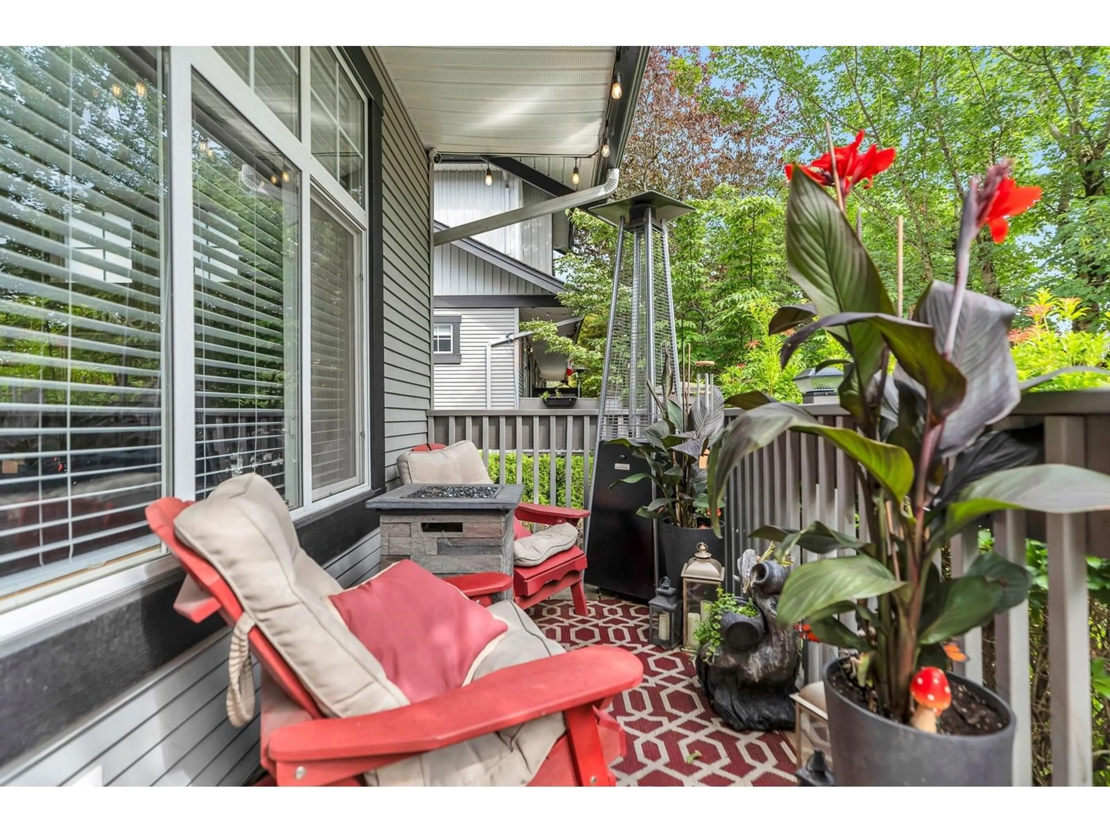 Patio, street for 67 - 18828 69TH, Surrey British Columbia V4N5L3