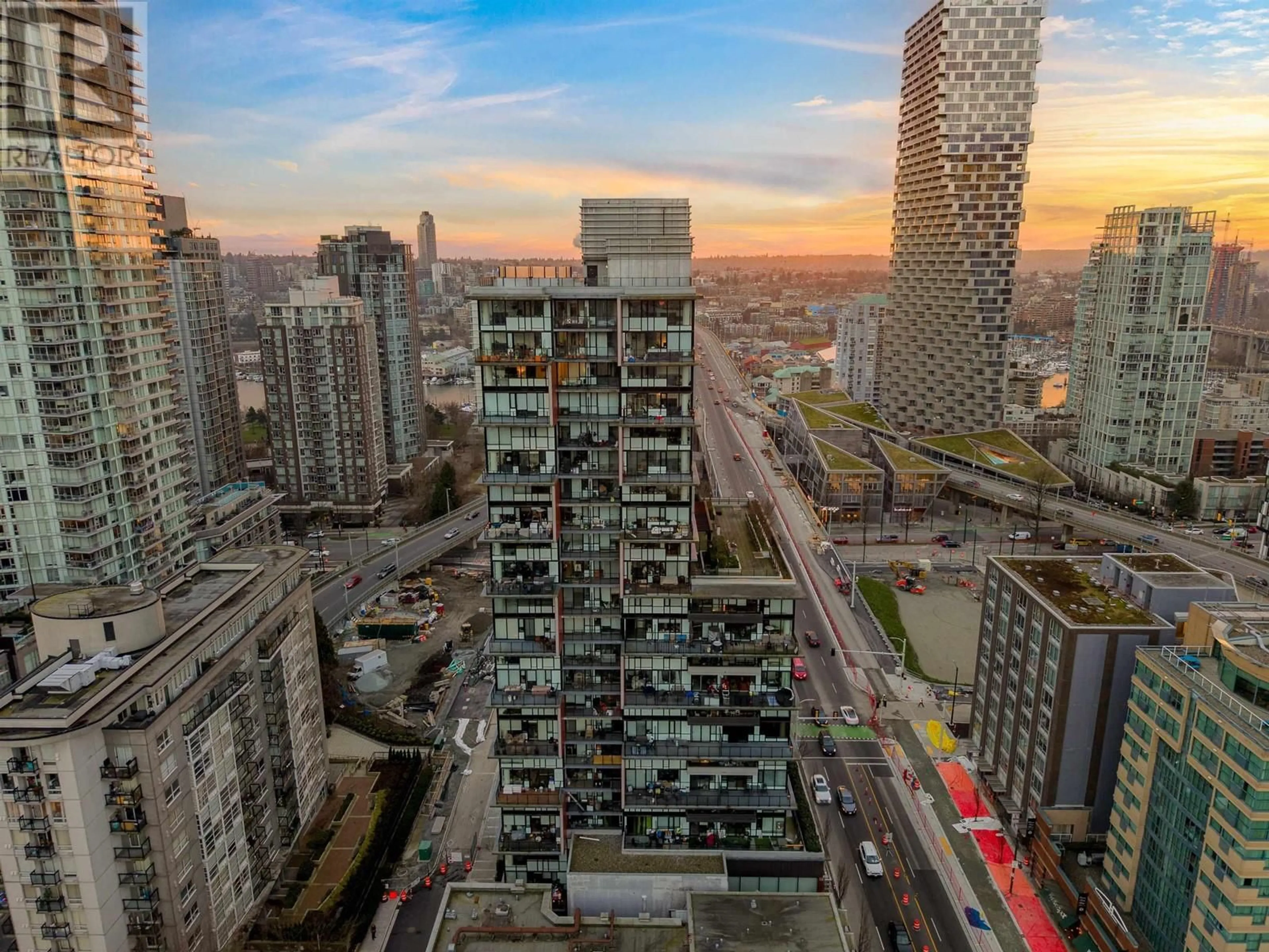 A pic from outside/outdoor area/front of a property/back of a property/a pic from drone, city buildings view from balcony for 2302 1325 ROLSTON STREET, Vancouver British Columbia V6B0M2