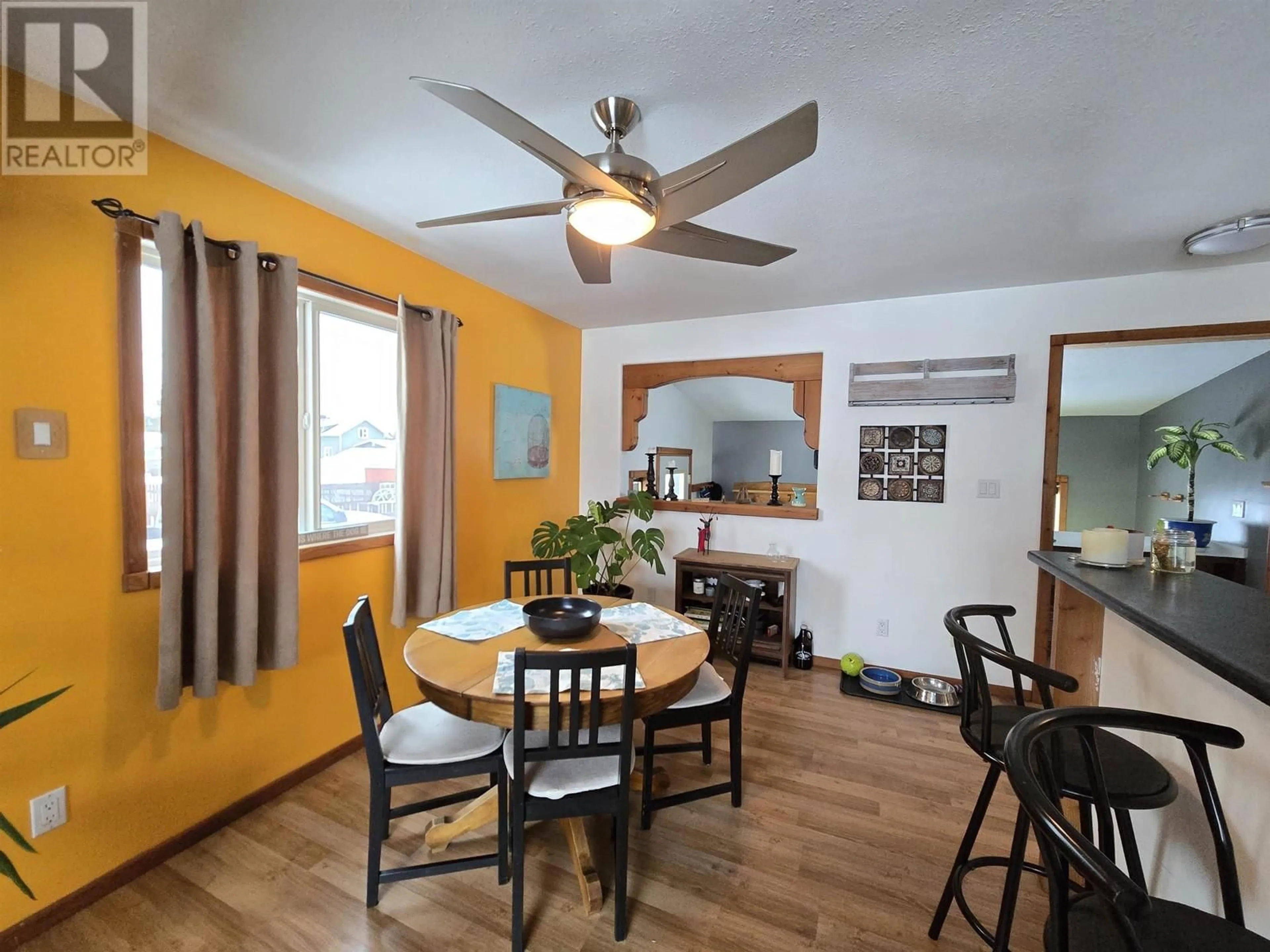 Dining room, wood/laminate floor for 1222 8TH AVENUE, Valemount British Columbia V0E2Z0