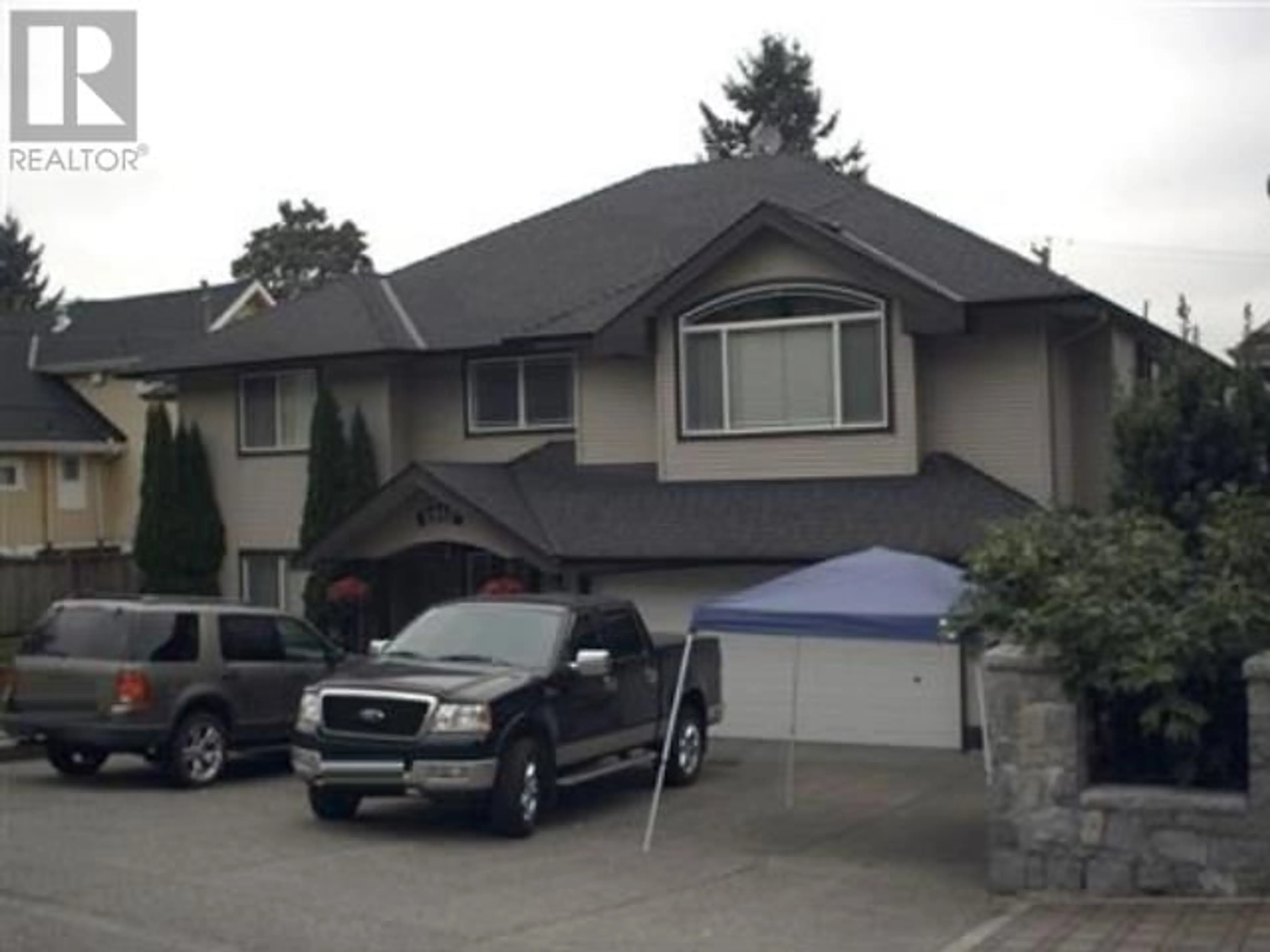 Home with vinyl exterior material, street for 2910 ST GEORGE STREET, Port Moody British Columbia V3H2H5