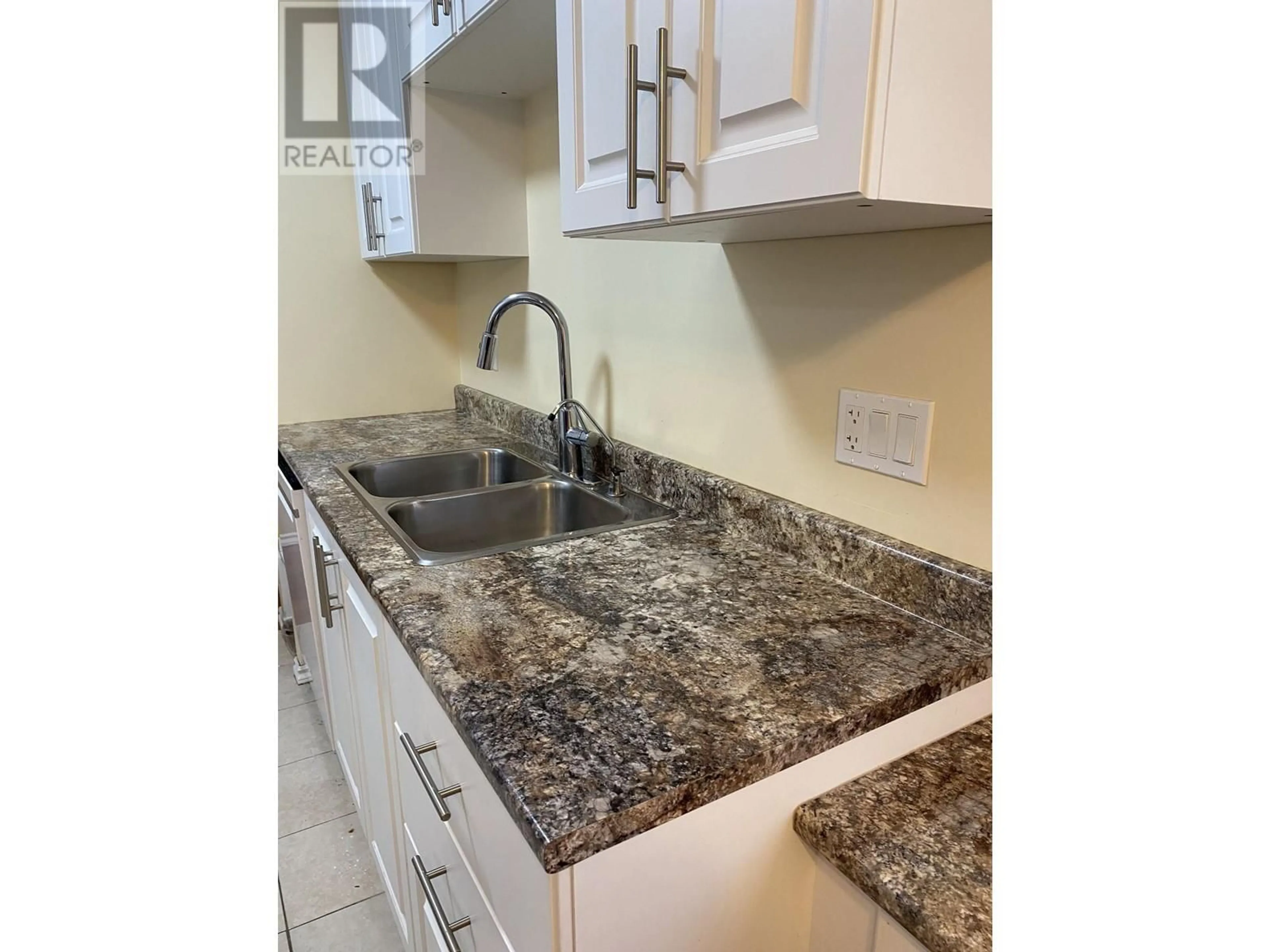 Standard kitchen, unknown for 1483 NATION CRESCENT, Prince George British Columbia V2M4E3