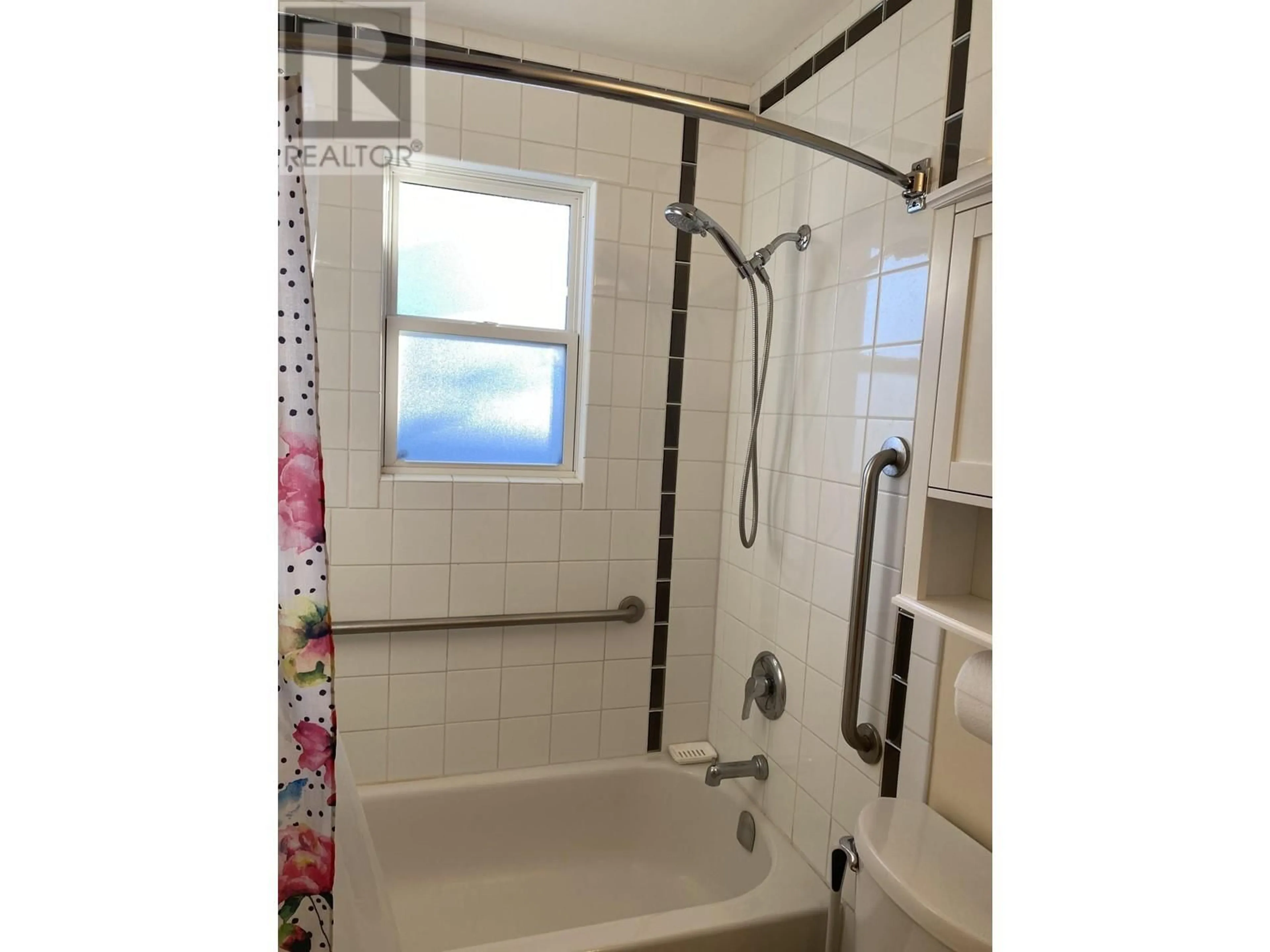 Standard bathroom, ceramic/tile floor for 1483 NATION CRESCENT, Prince George British Columbia V2M4E3