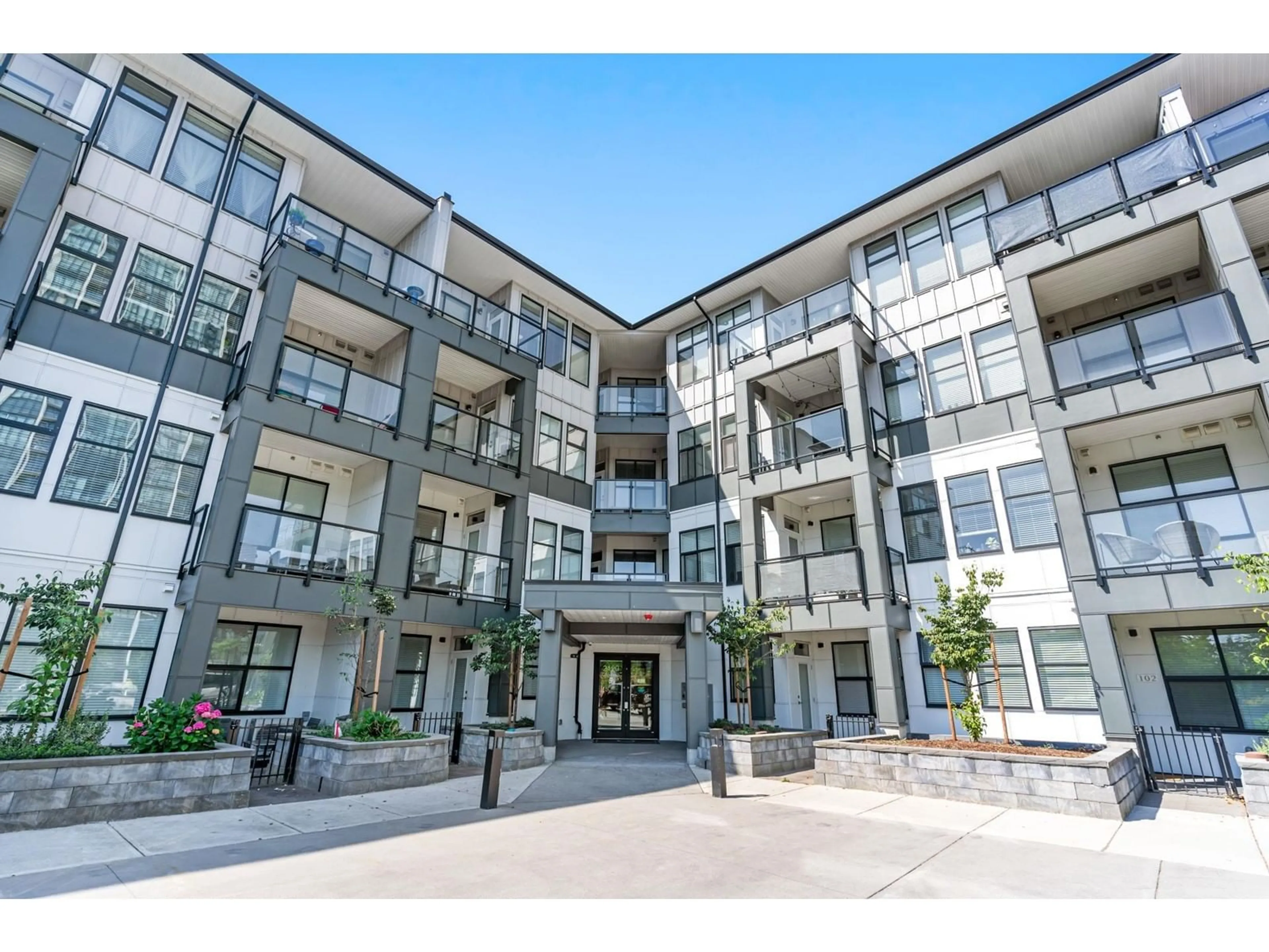 Unknown for 218 - 2120 GLADWIN, Abbotsford British Columbia V2S0L7