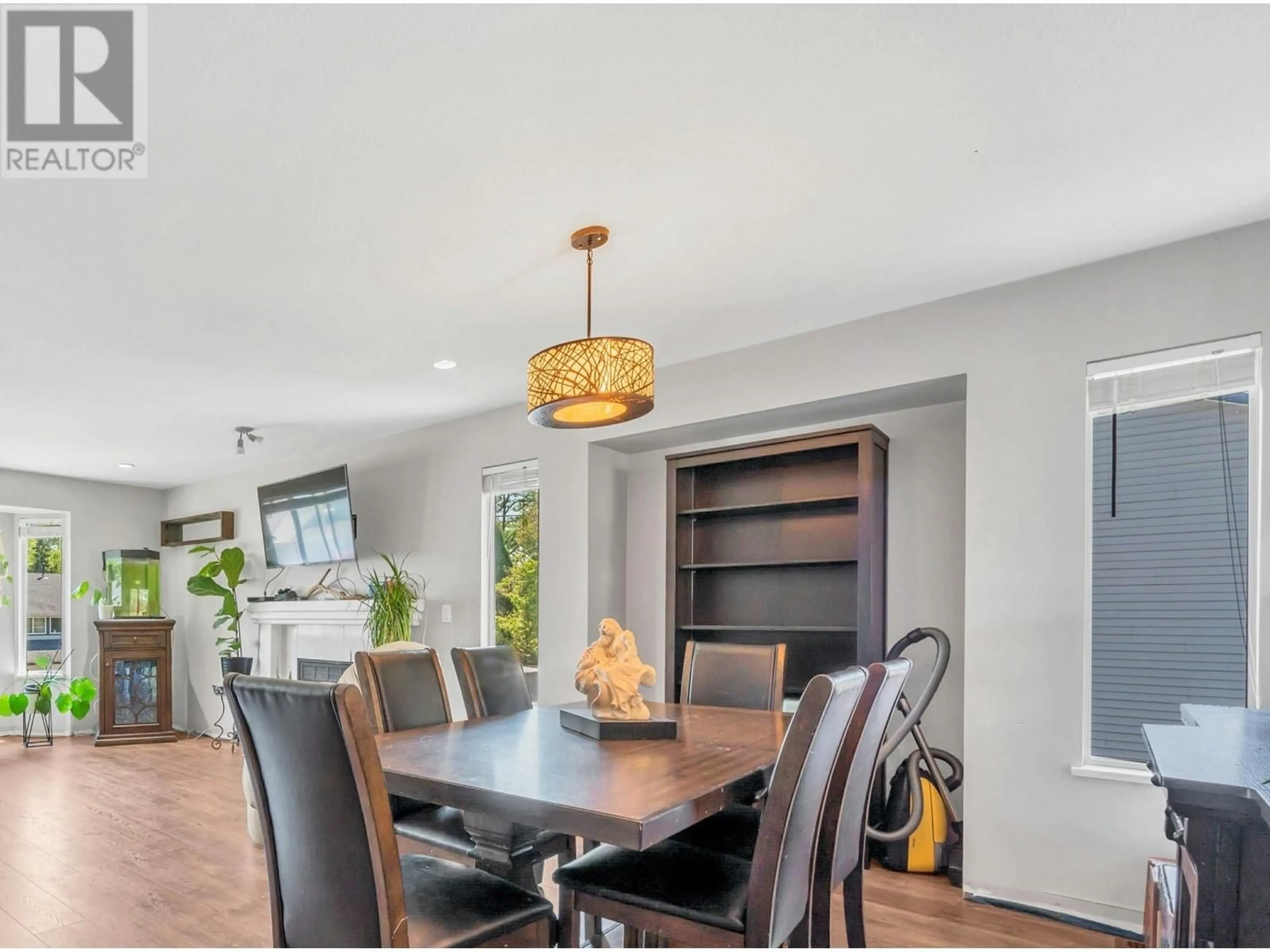 Dining room, wood/laminate floor for 20361 OSPRING STREET, Maple Ridge British Columbia V2X1K7