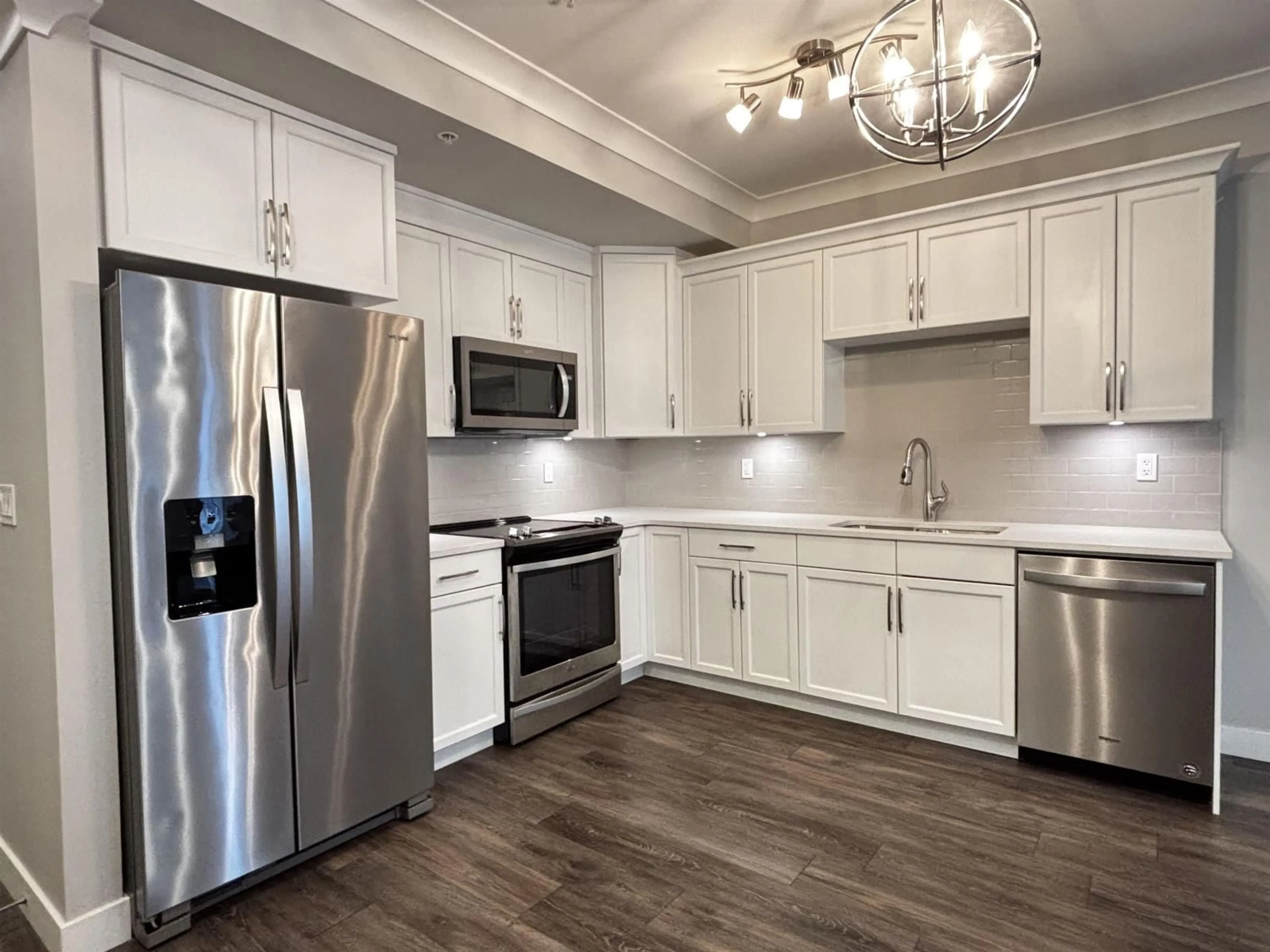 Open concept kitchen, unknown for 103 45761 STEVENSON ROAD|Sardis East Ved, Chilliwack British Columbia V2R0Y7