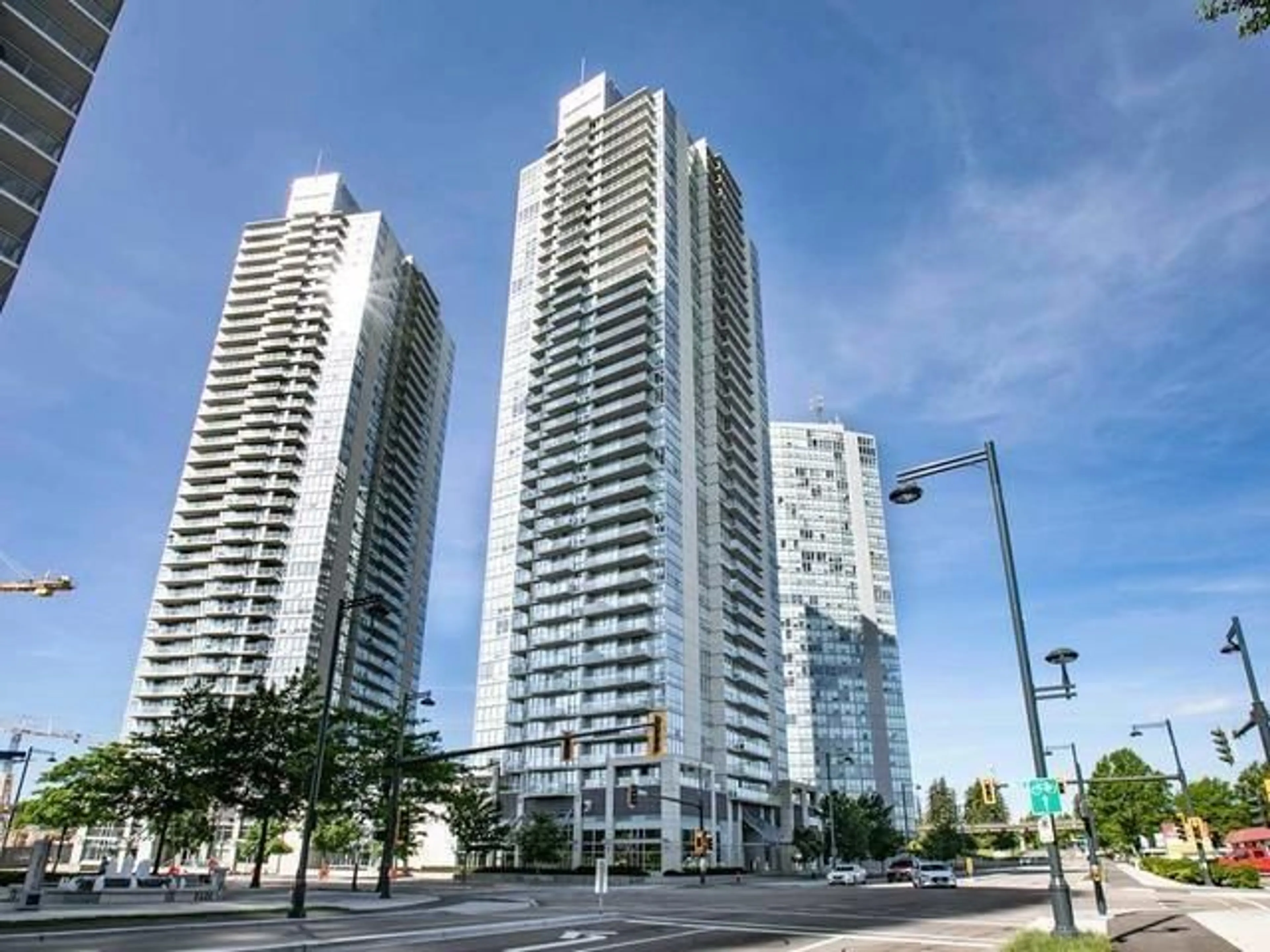 Unknown for 901 - 13688 100, Surrey British Columbia V3T0G5