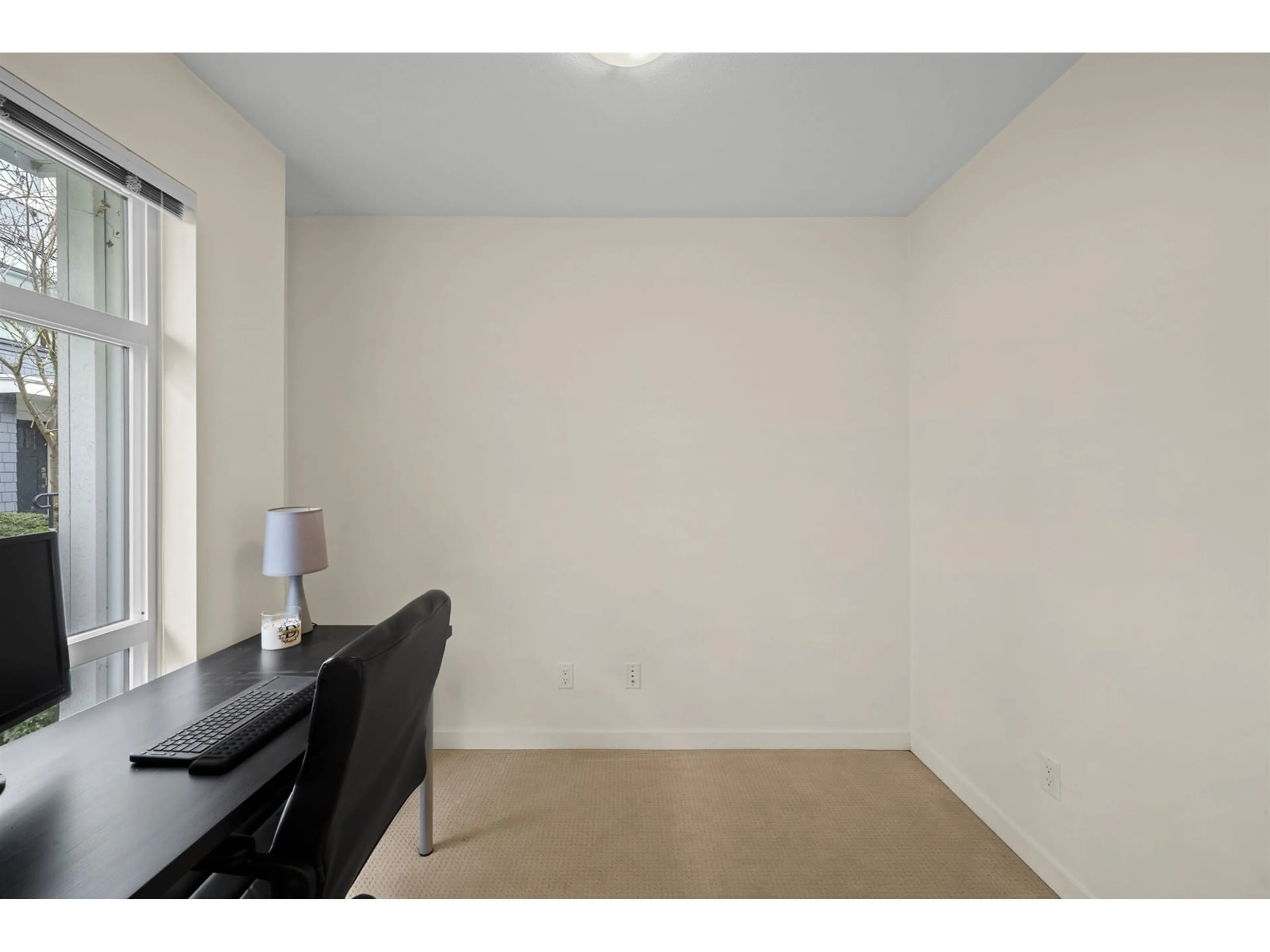 A pic of a room for 305 16433 WATSON DRIVE, Surrey British Columbia V4N6R9