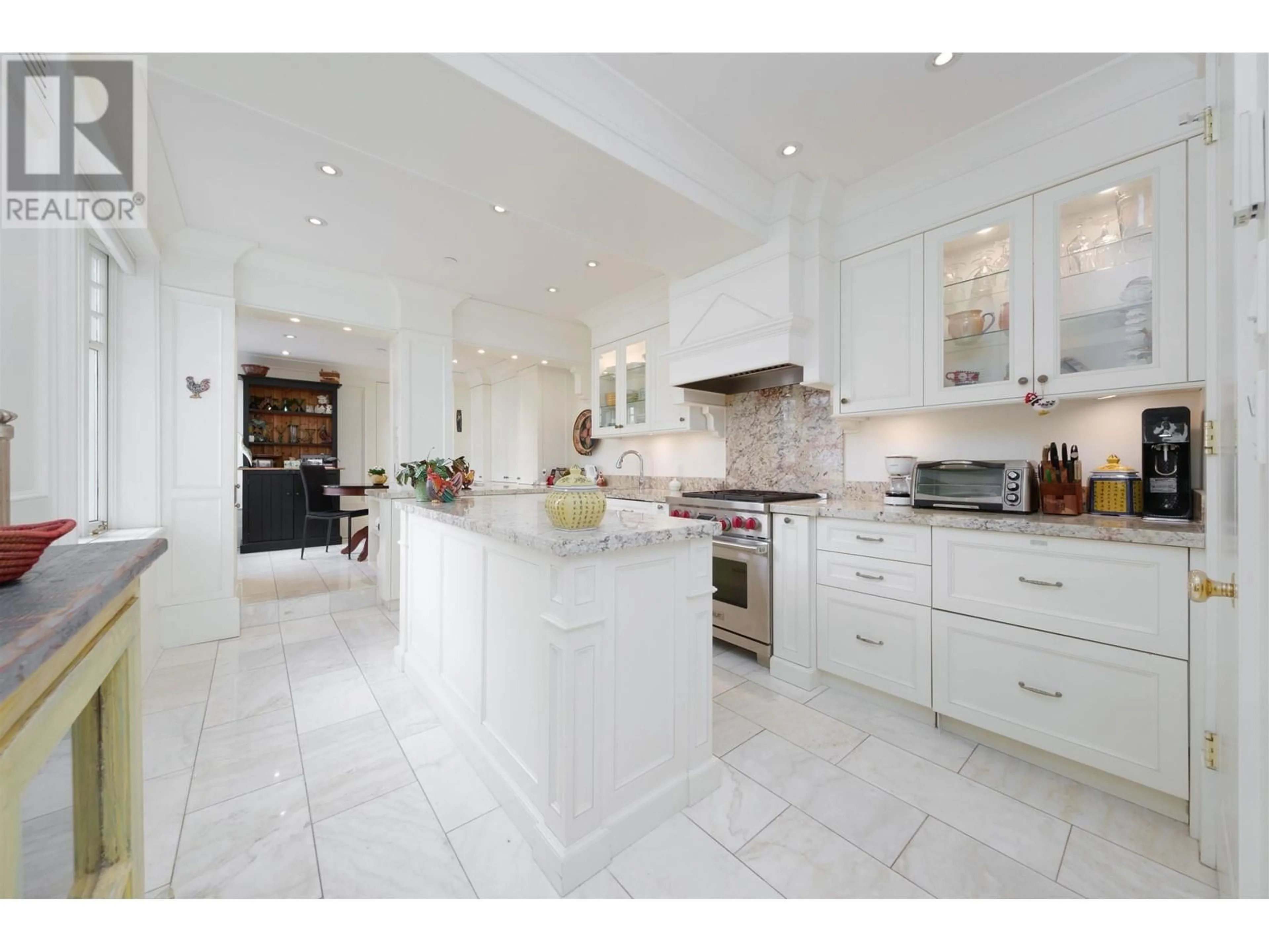 Contemporary kitchen, ceramic/tile floor for 50 1386 NICOLA STREET, Vancouver British Columbia V6G2G2