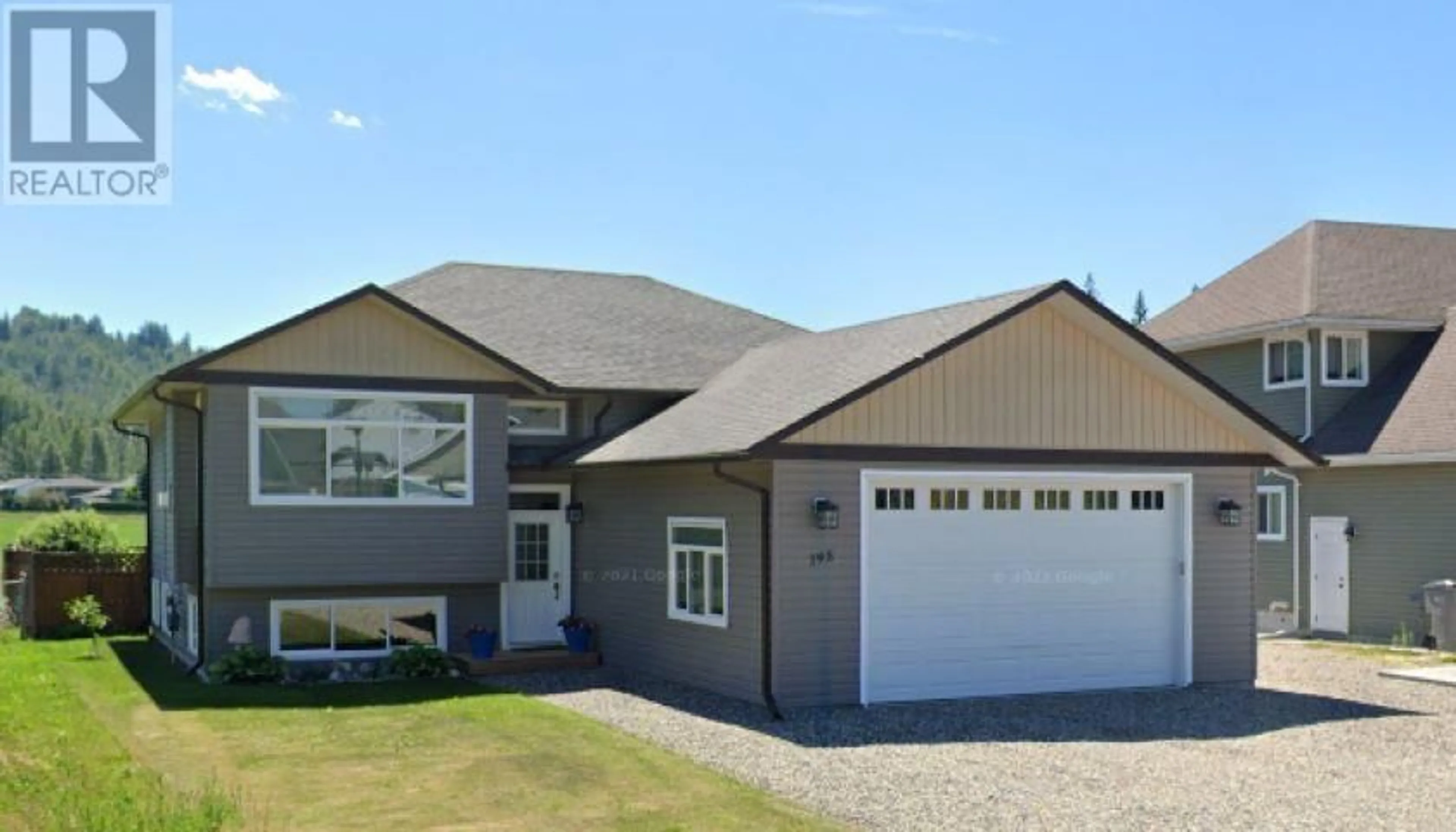 Home with vinyl exterior material, street for 195 NICKEL RIDGE AVENUE, Quesnel British Columbia V2J6P6