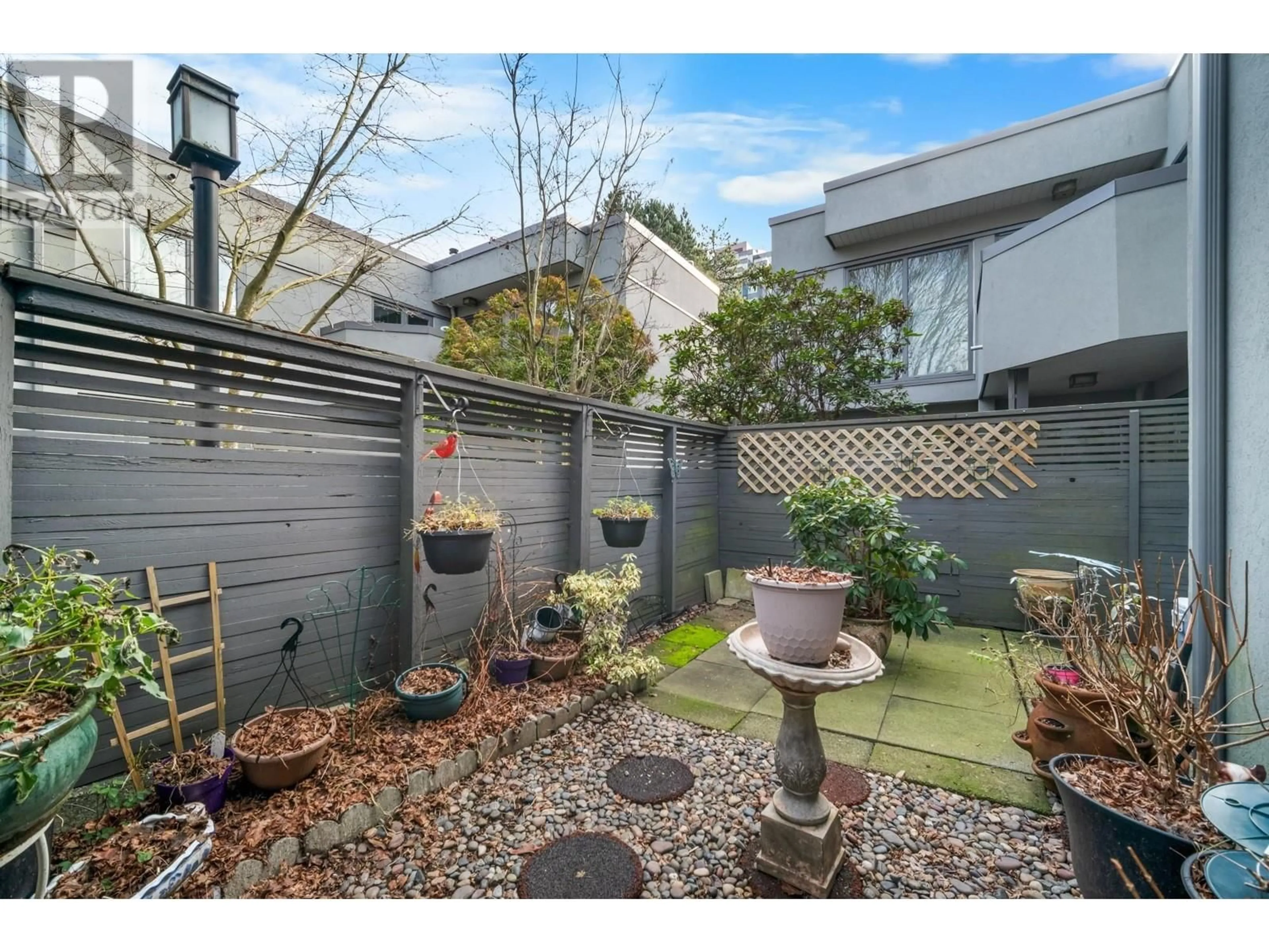 Patio, street for 1340 W 7TH AVENUE, Vancouver British Columbia V6H3W5