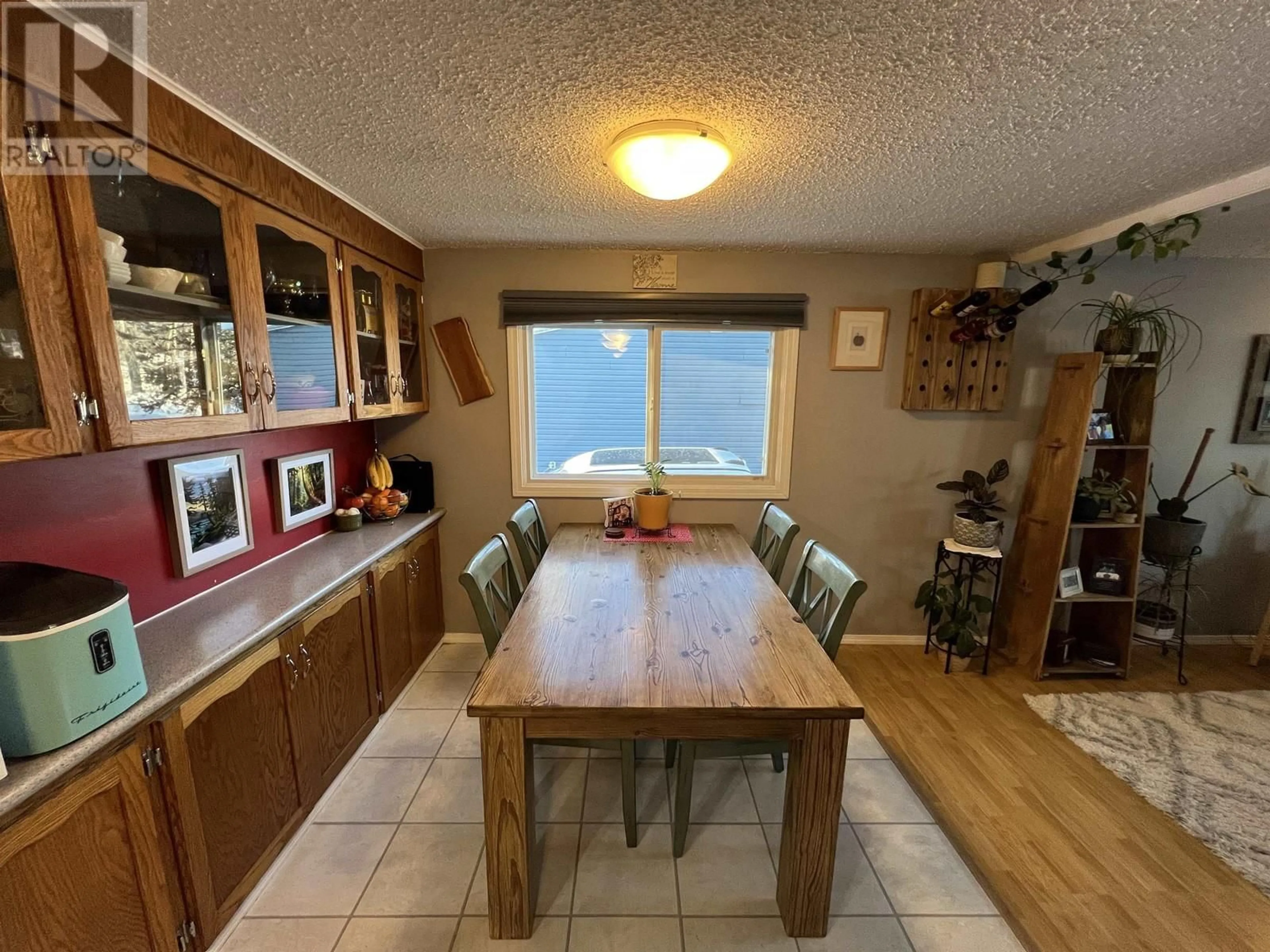 Dining room, unknown for 4015 E 53 AVENUE, Fort Nelson British Columbia V0C1R0