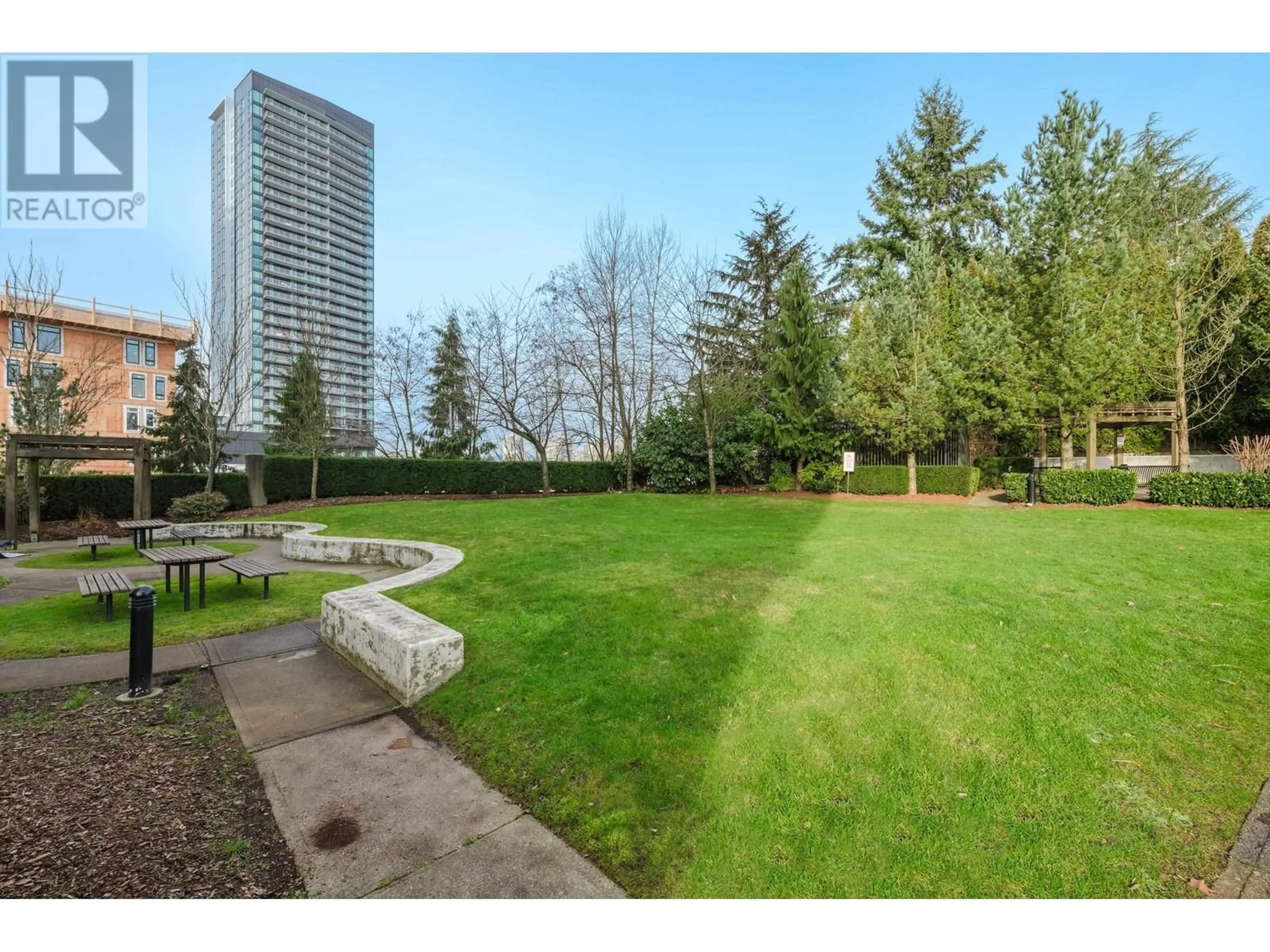 Patio, unknown for 1001 555 DELESTRE AVENUE, Coquitlam British Columbia V3K0A9