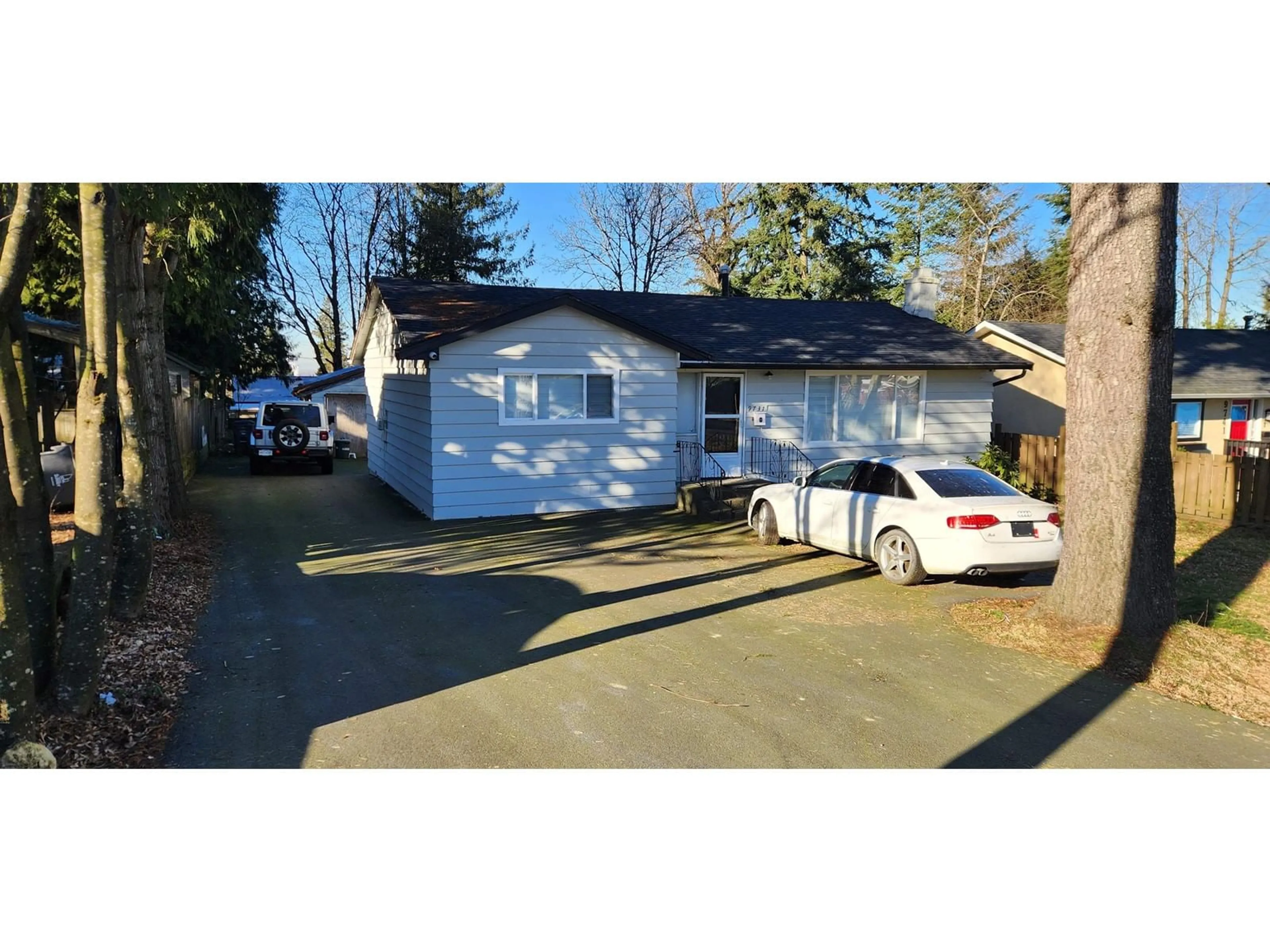 Unknown for 9731 116 STREET, Surrey British Columbia V3V3Z8