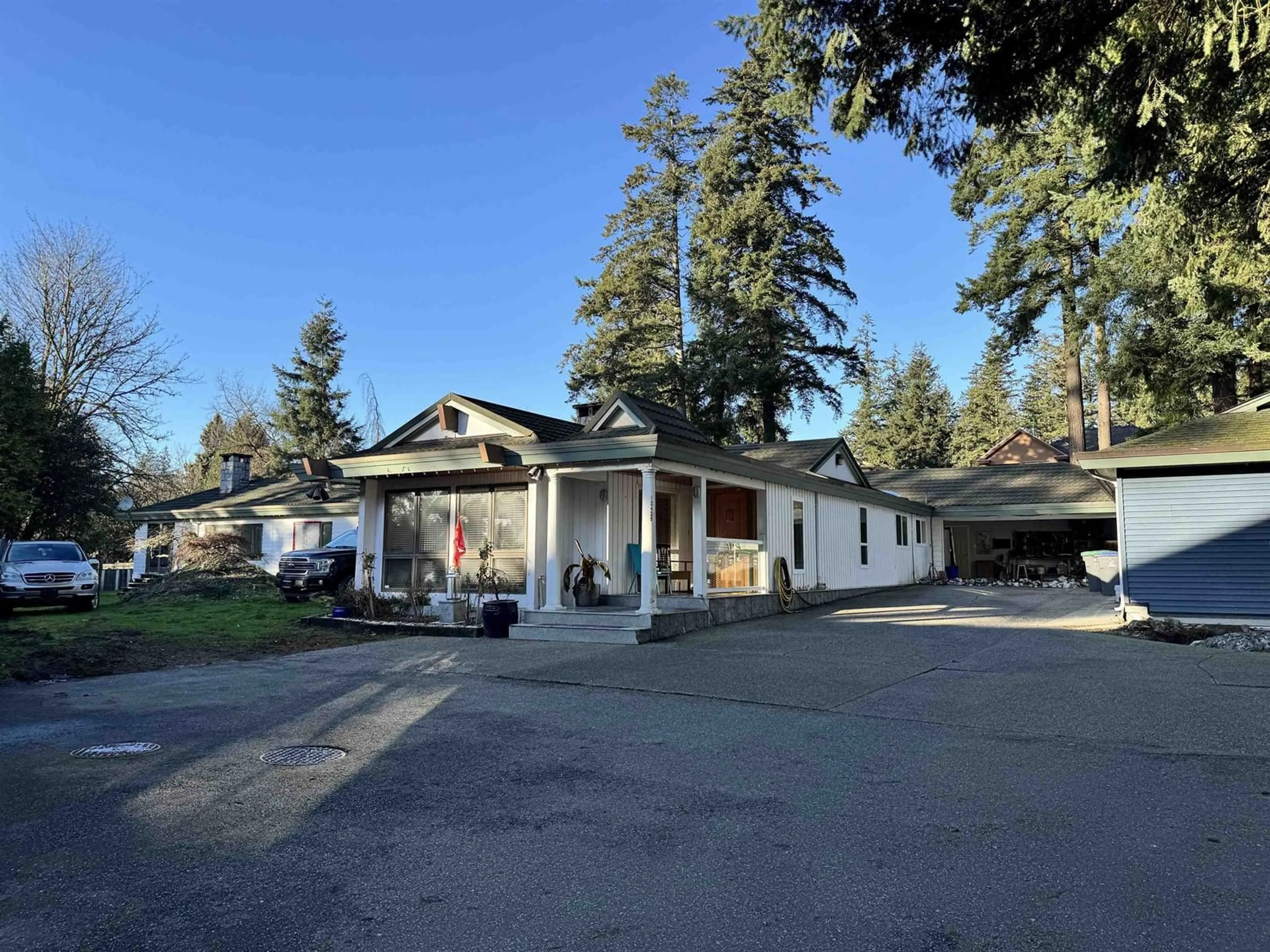Unknown for 13439 56 AVENUE, Surrey British Columbia V3X2Z5