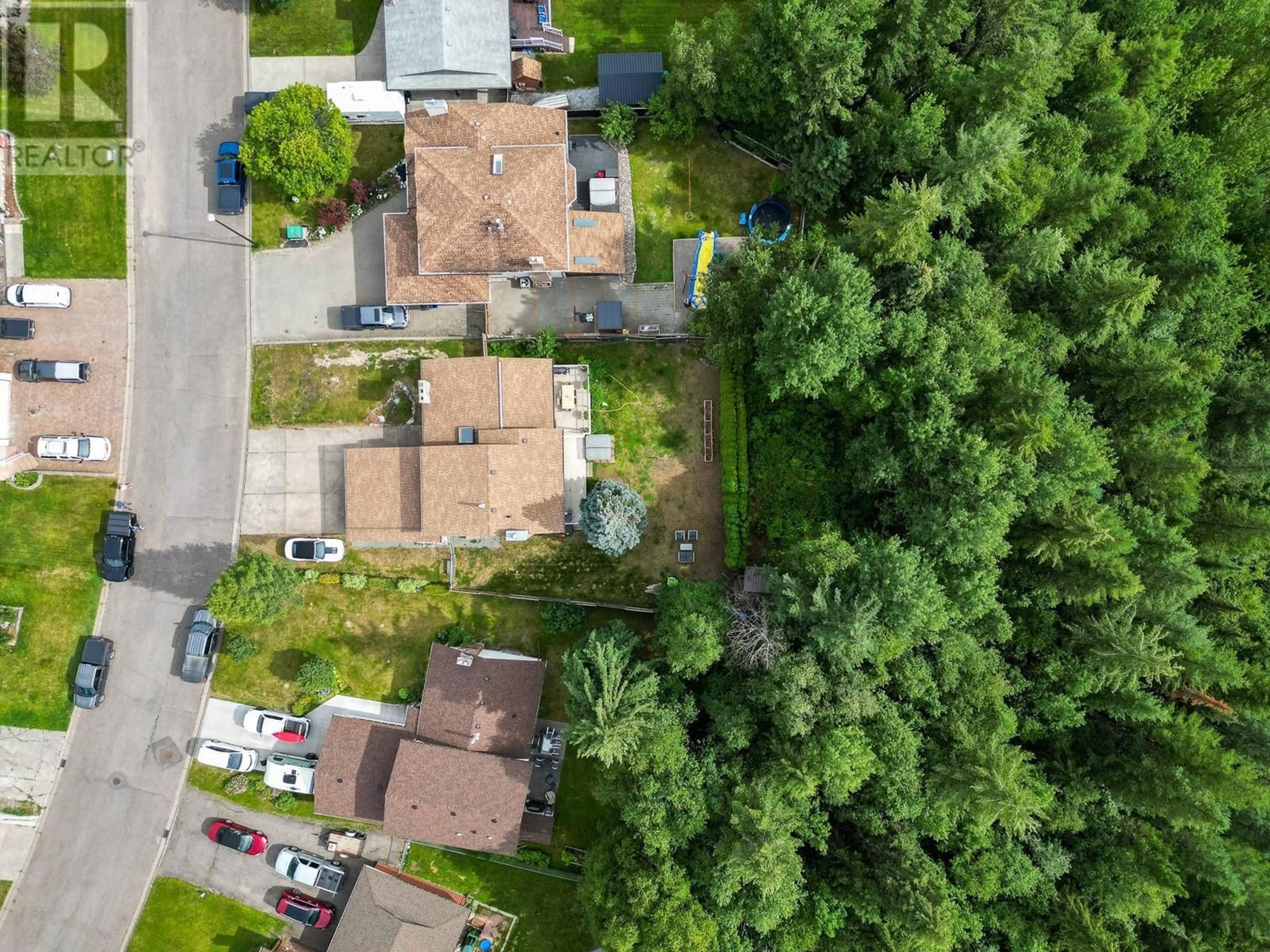 A pic from outside/outdoor area/front of a property/back of a property/a pic from drone, street for 7694 ST MARK CRESCENT, Prince George British Columbia V2N4B8