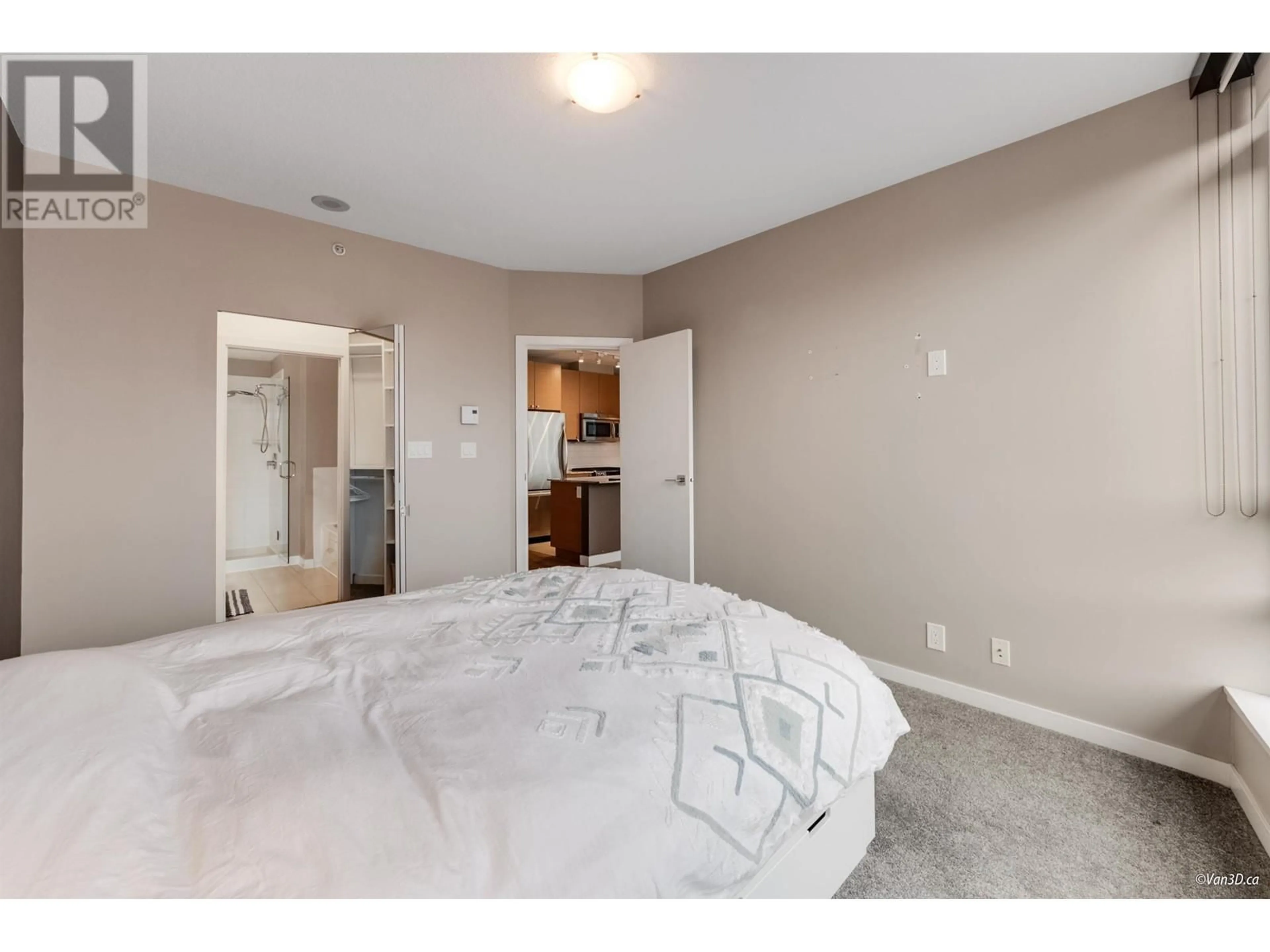 A pic of a room for 604 400 CAPILANO ROAD, Port Moody British Columbia V3H0E1