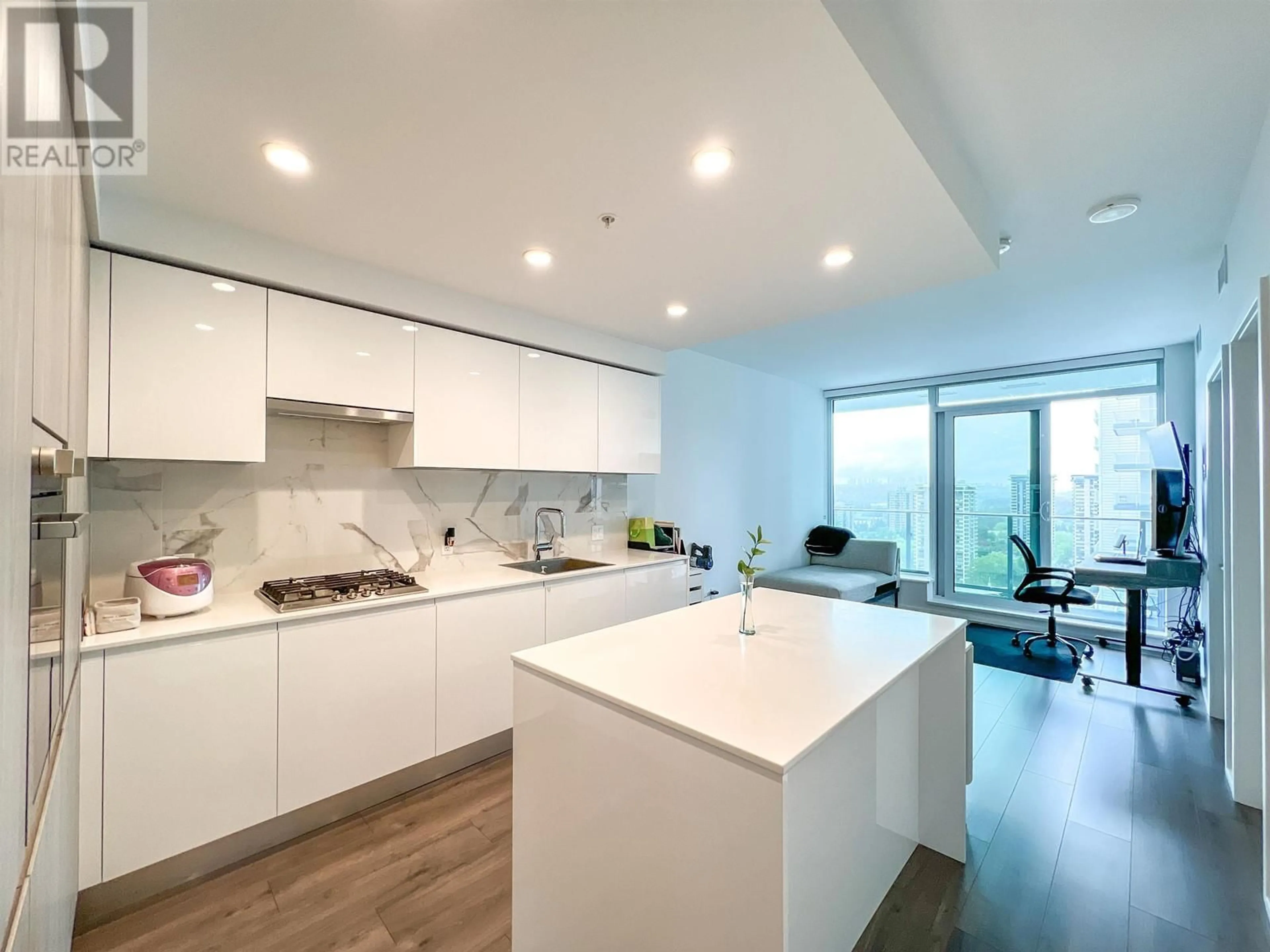 Open concept kitchen, unknown for 1401 3888 EVERGREEN PLACE, Burnaby British Columbia V3J0M3