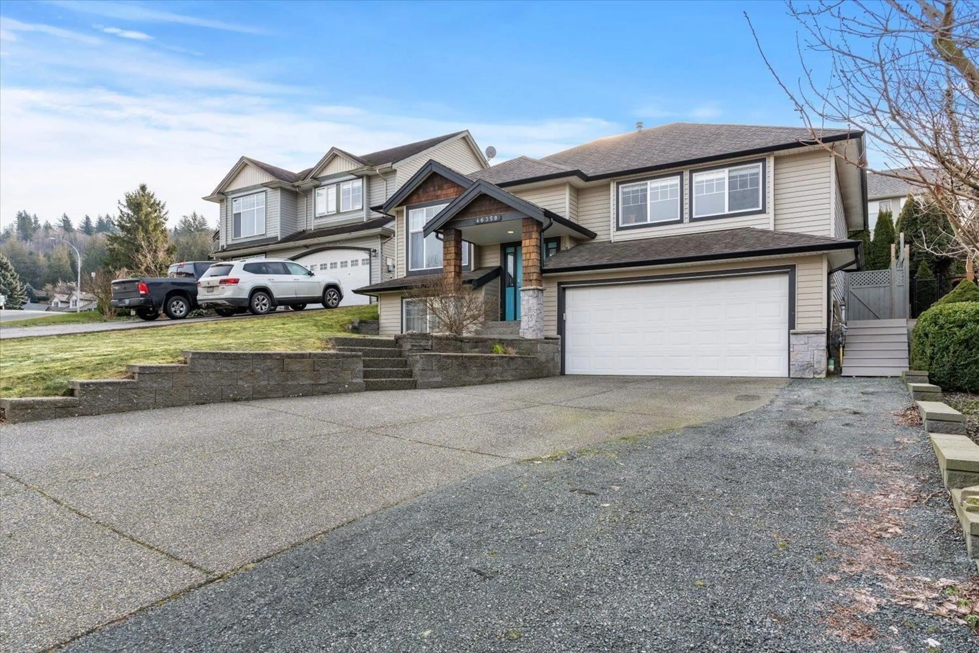 Home with vinyl exterior material, street for 46350 VALLEYVIEW ROAD|Promontory, Chilliwack British Columbia V2R5R9