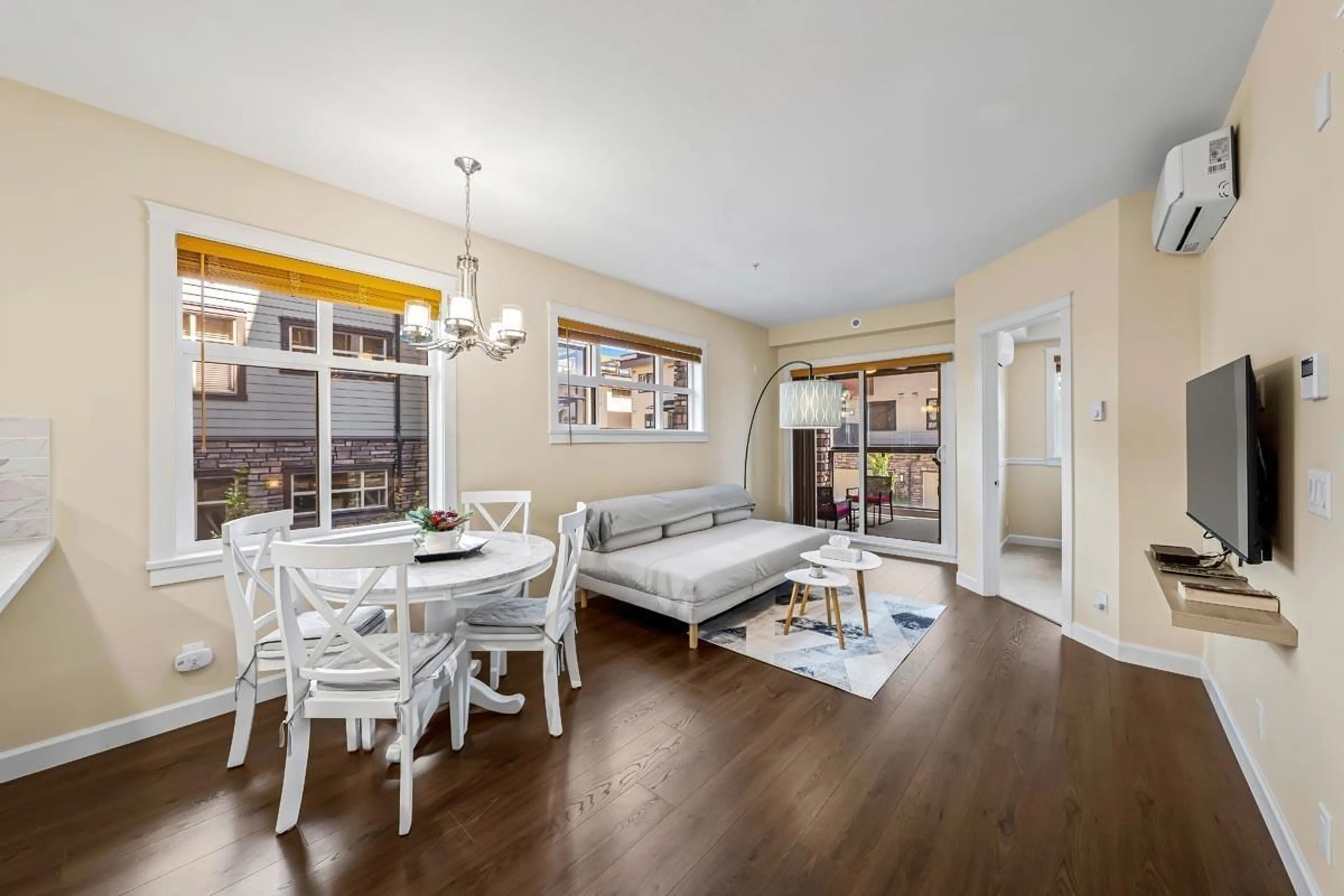 Dining room, wood/laminate floor for 206 20367 85 AVENUE, Langley British Columbia V2Y3R1