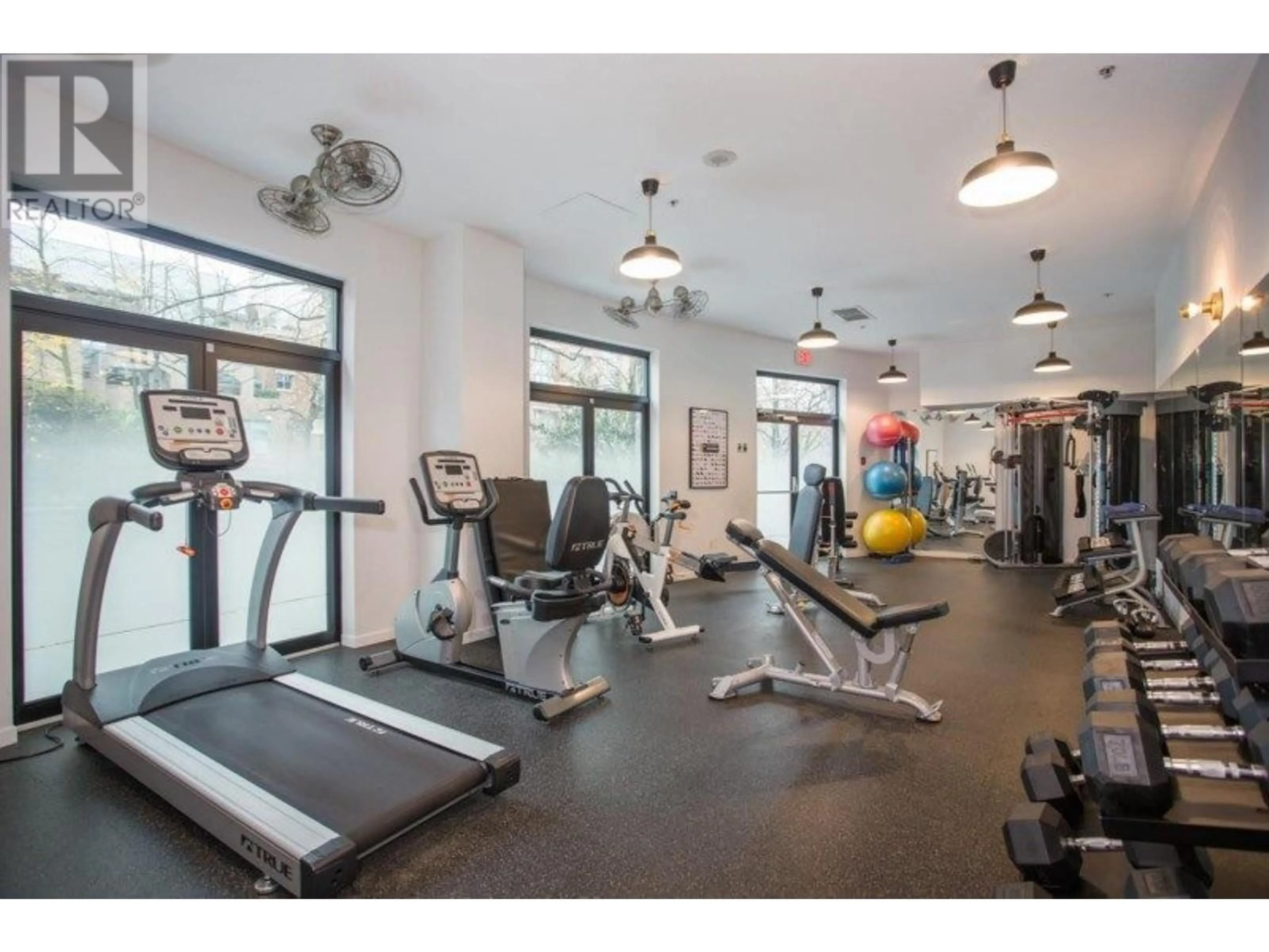 Gym or fitness room for 803 1159 MAIN STREET, Vancouver British Columbia V6A4B6