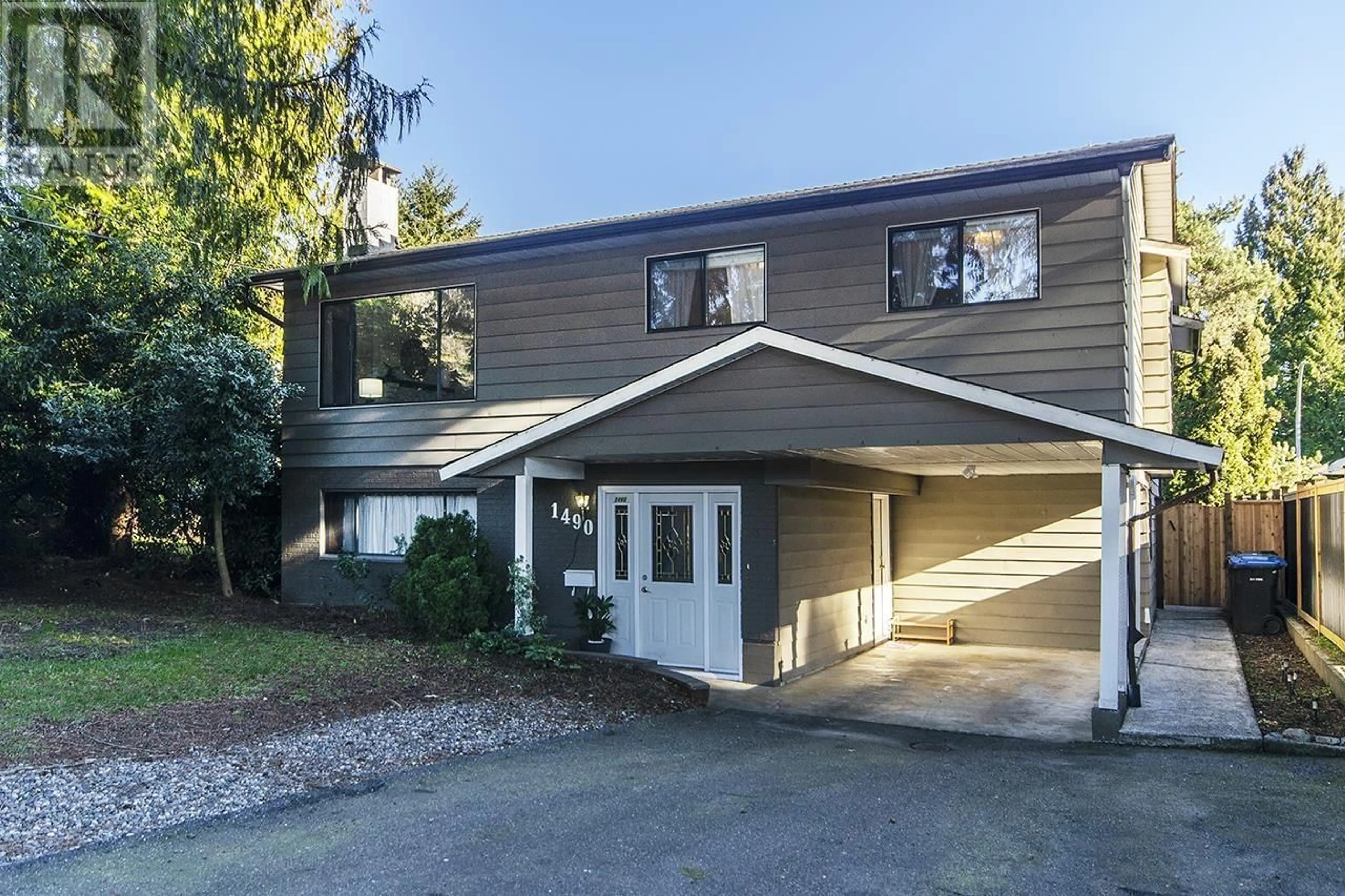 Home with vinyl exterior material, street for 1490 APEL DRIVE, Port Coquitlam British Columbia V3B2V4