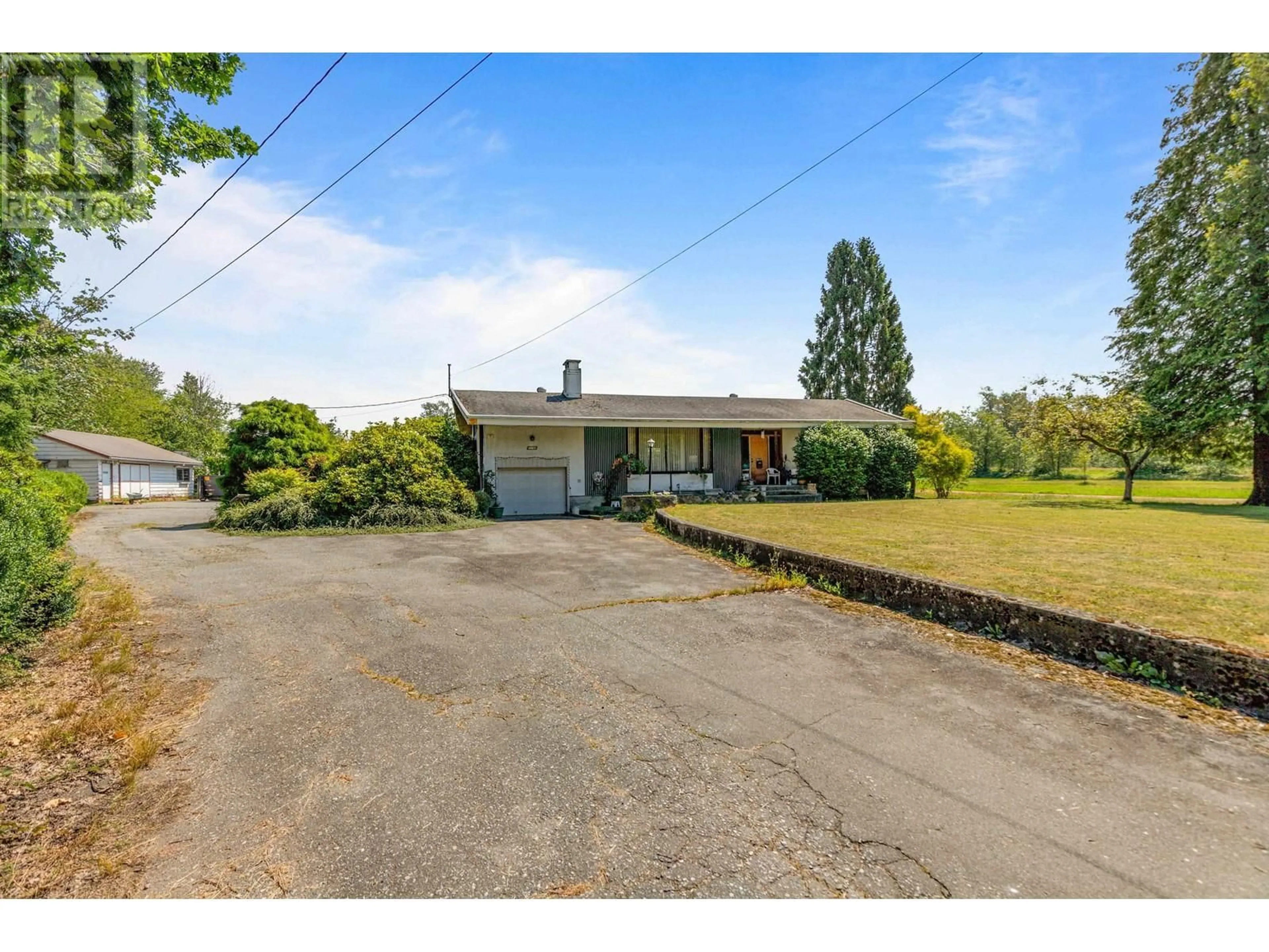 A pic from outside/outdoor area/front of a property/back of a property/a pic from drone, street for 11748 240 STREET, Maple Ridge British Columbia V4R1M8