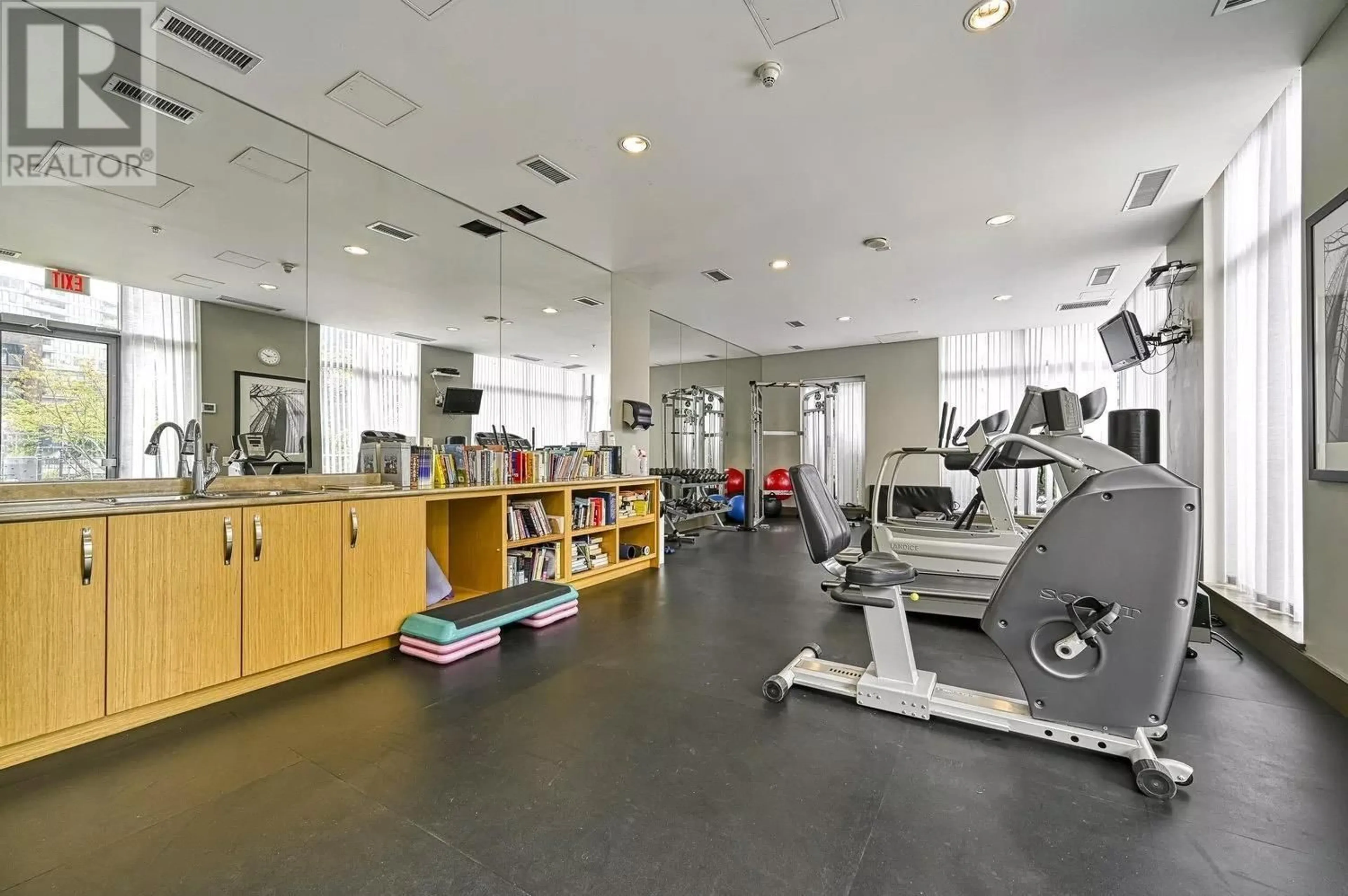 Gym or fitness room for 1605 1833 CROWE STREET, Vancouver British Columbia V5Y0A2