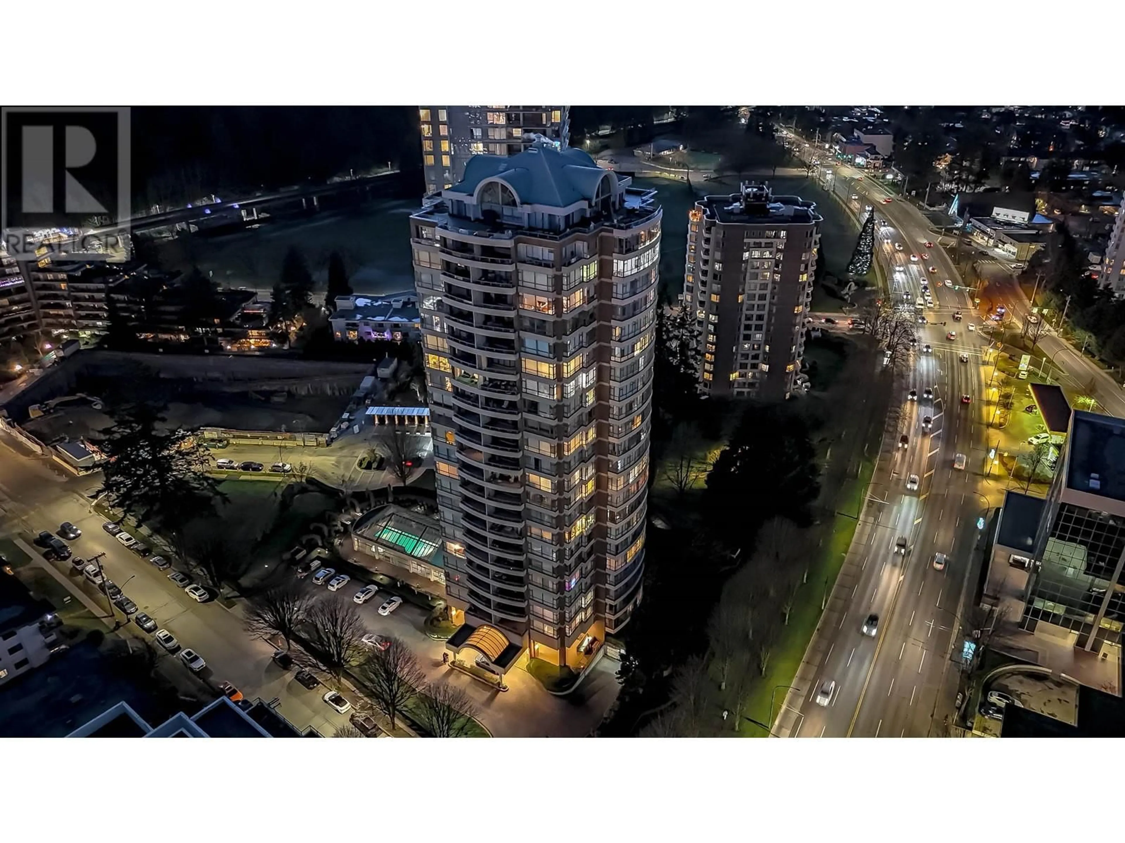 A pic from outside/outdoor area/front of a property/back of a property/a pic from drone, city buildings view from balcony for 1804 5885 OLIVE AVENUE, Burnaby British Columbia V5H4N8