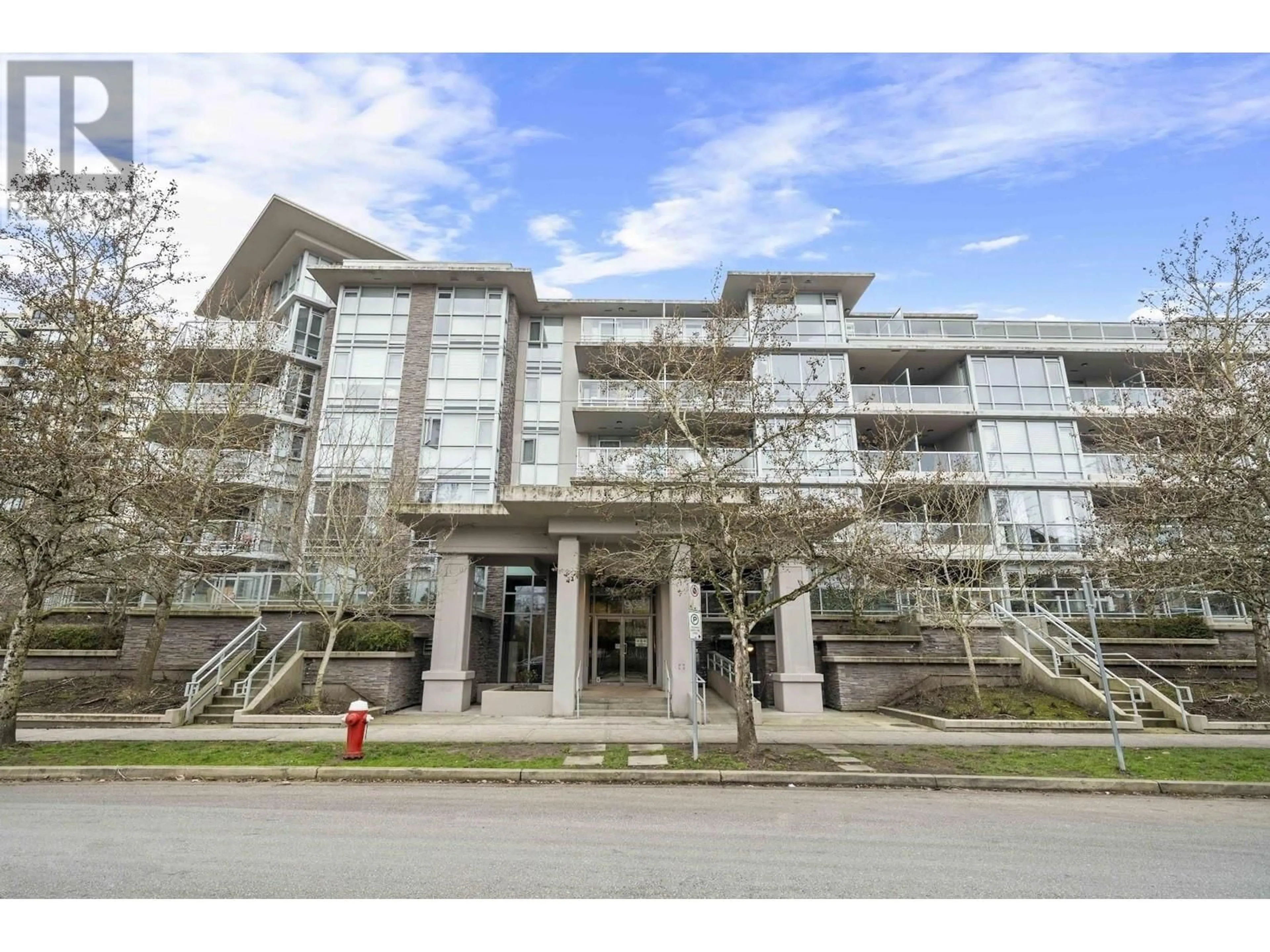 Indoor foyer for 107 9371 HEMLOCK DRIVE, Richmond British Columbia V6Y4K6