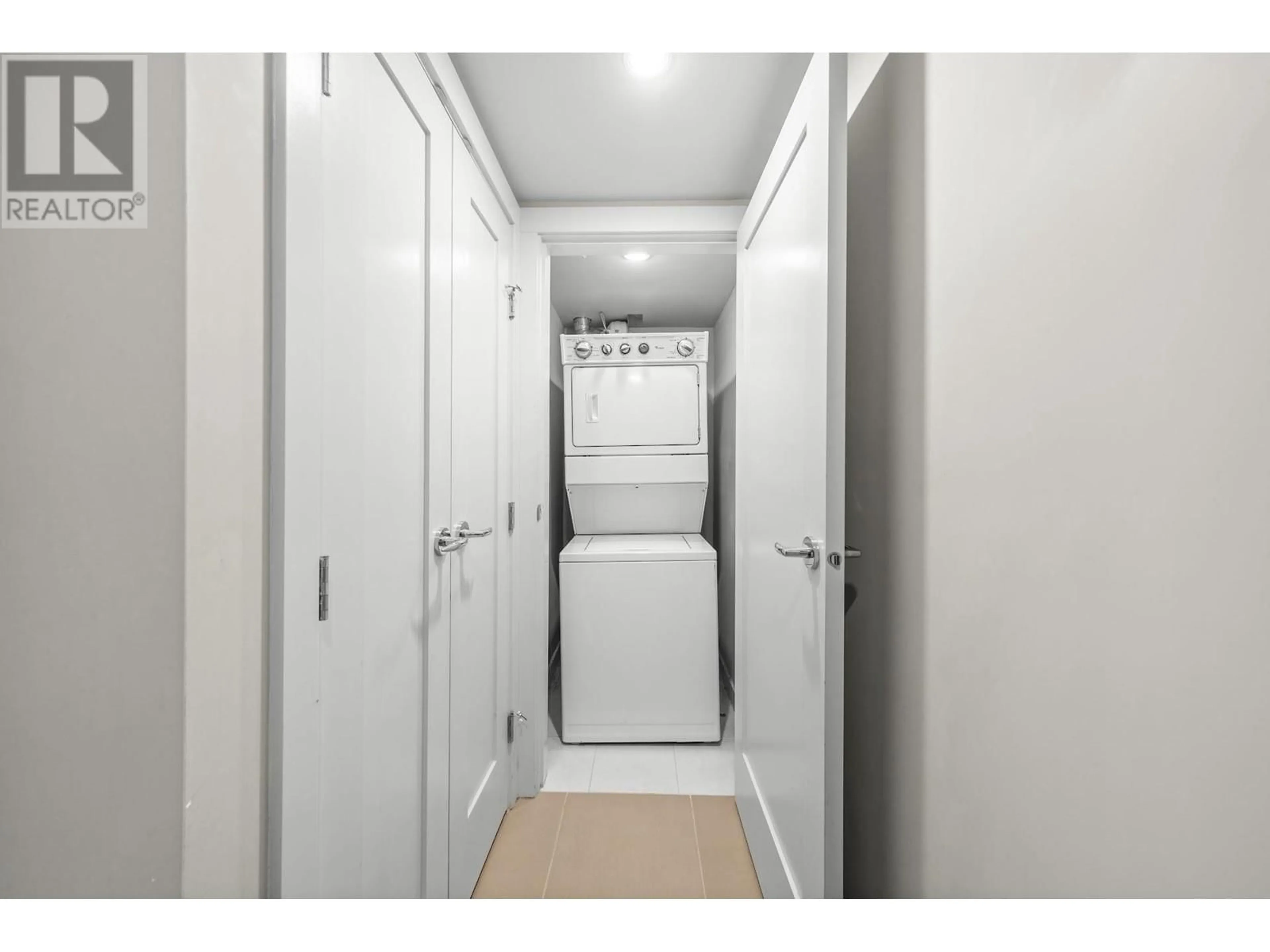 Storage room or clothes room or walk-in closet for 107 9371 HEMLOCK DRIVE, Richmond British Columbia V6Y4K6