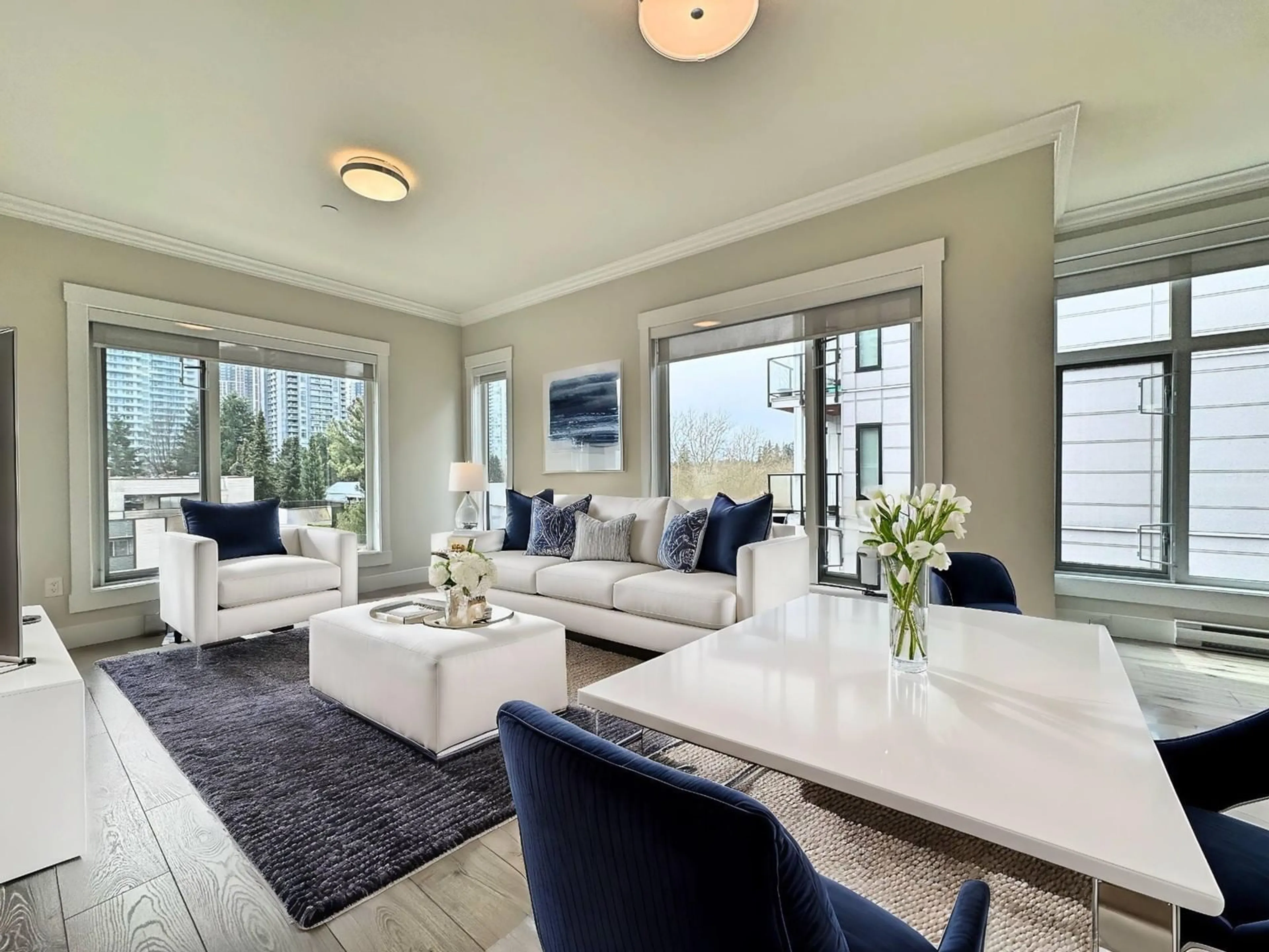 Living room with furniture, unknown for 301 - 13799 101, Surrey British Columbia V3T0N9