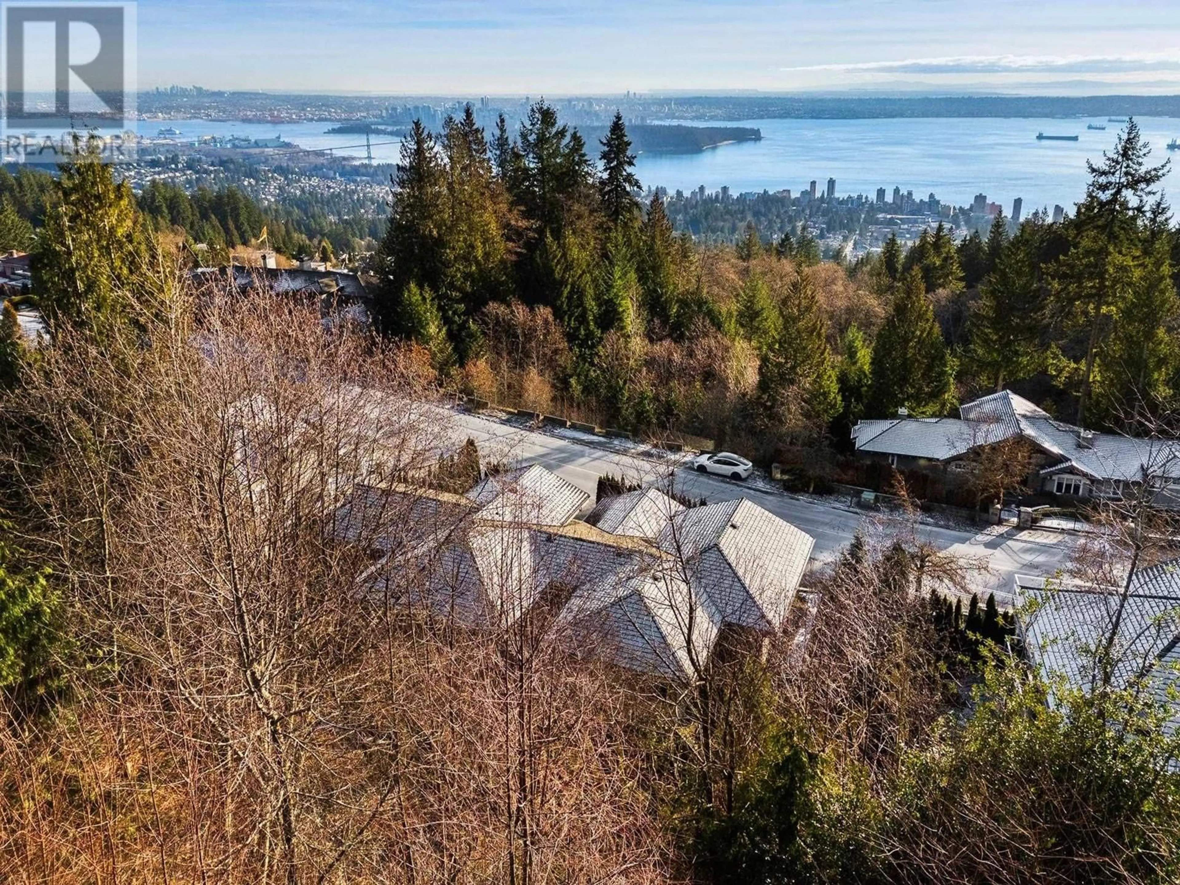 A pic from outside/outdoor area/front of a property/back of a property/a pic from drone, water/lake/river/ocean view for 1615 CHIPPENDALE ROAD, West Vancouver British Columbia V7S3G6