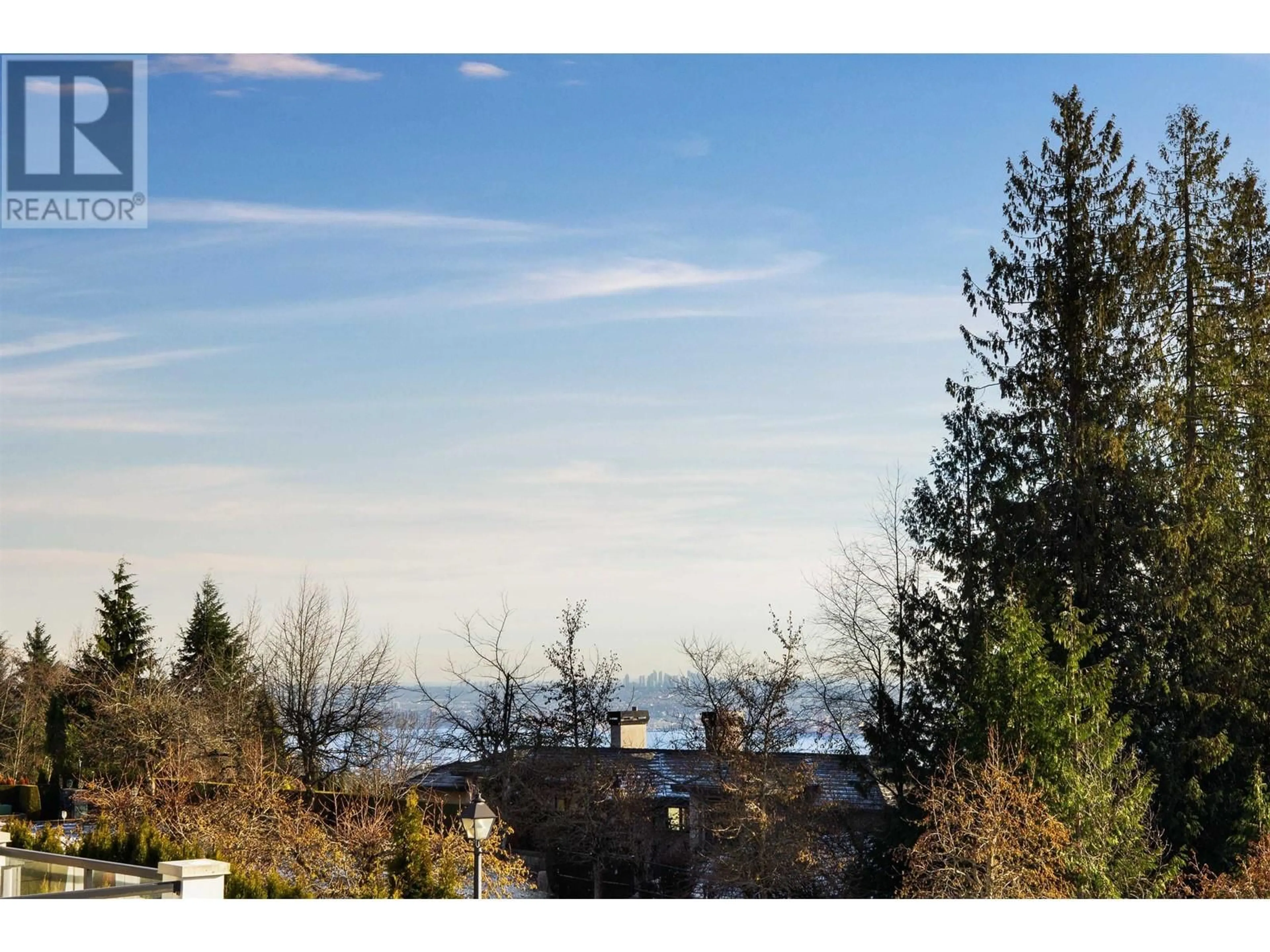 A pic from outside/outdoor area/front of a property/back of a property/a pic from drone, water/lake/river/ocean view for 1615 CHIPPENDALE ROAD, West Vancouver British Columbia V7S3G6