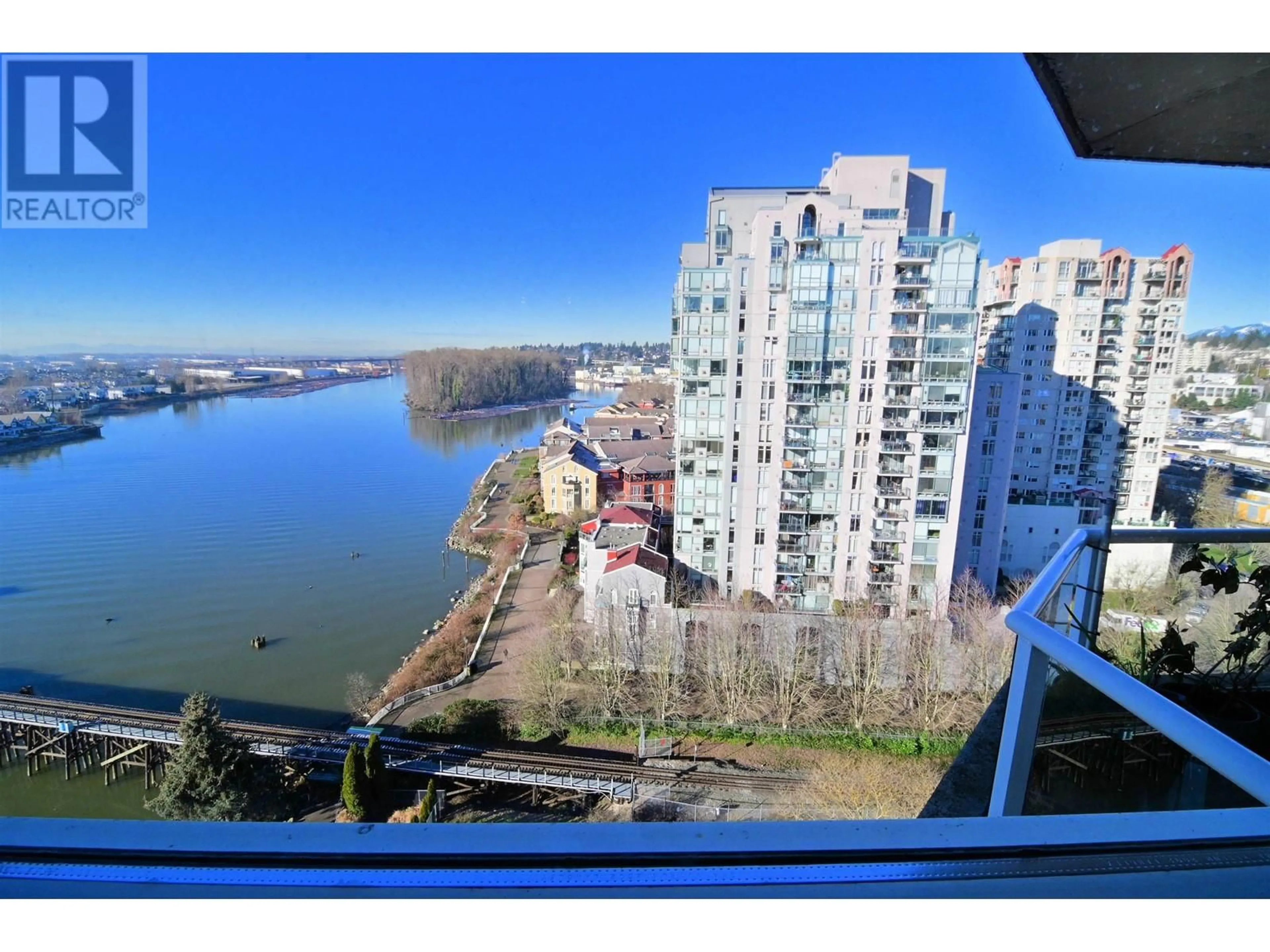 Unknown for 1605 1250 QUAYSIDE DRIVE, New Westminster British Columbia V3M6E2