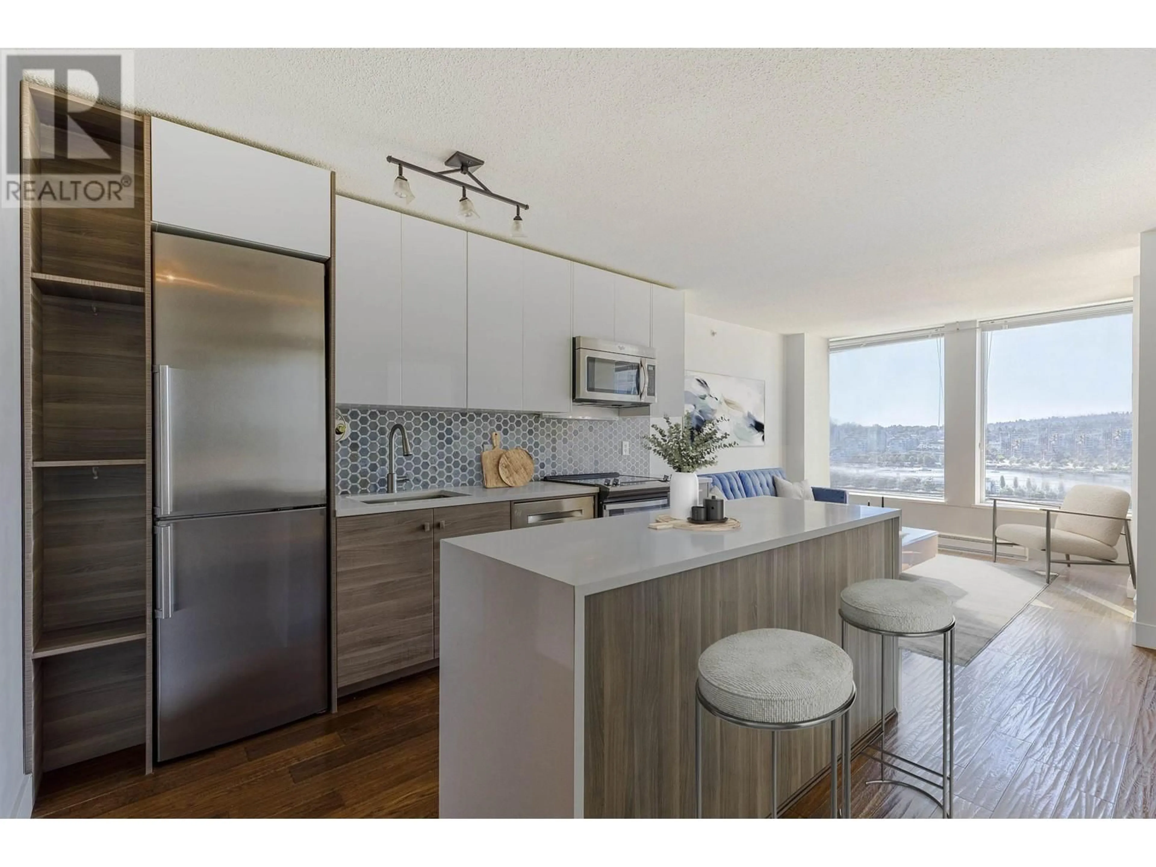 Open concept kitchen, unknown for 1610 550 TAYLOR STREET, Vancouver British Columbia V6B1R1