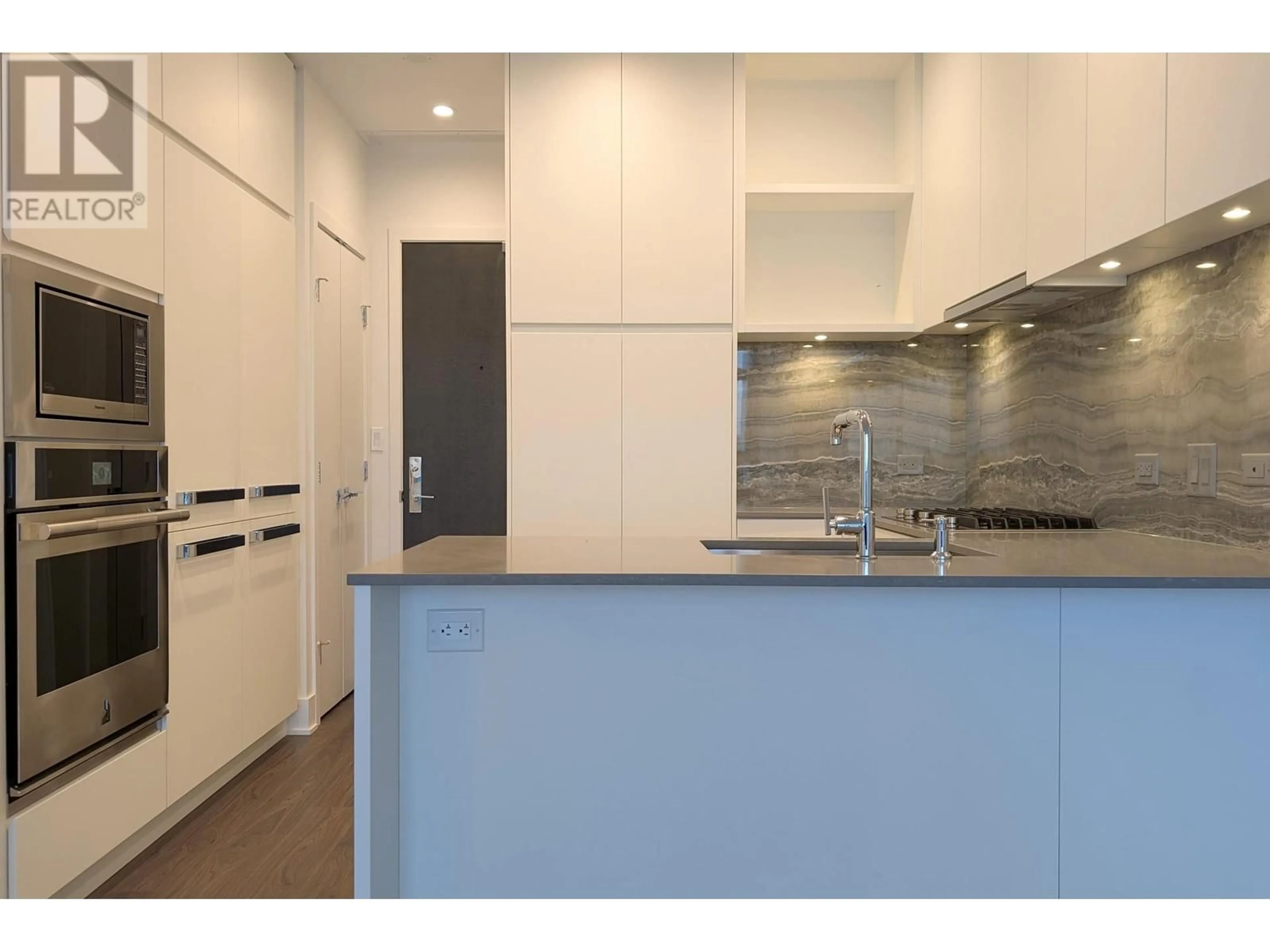 Open concept kitchen, unknown for 3205 450 WESTVIEW STREET, Coquitlam British Columbia V3K0G3