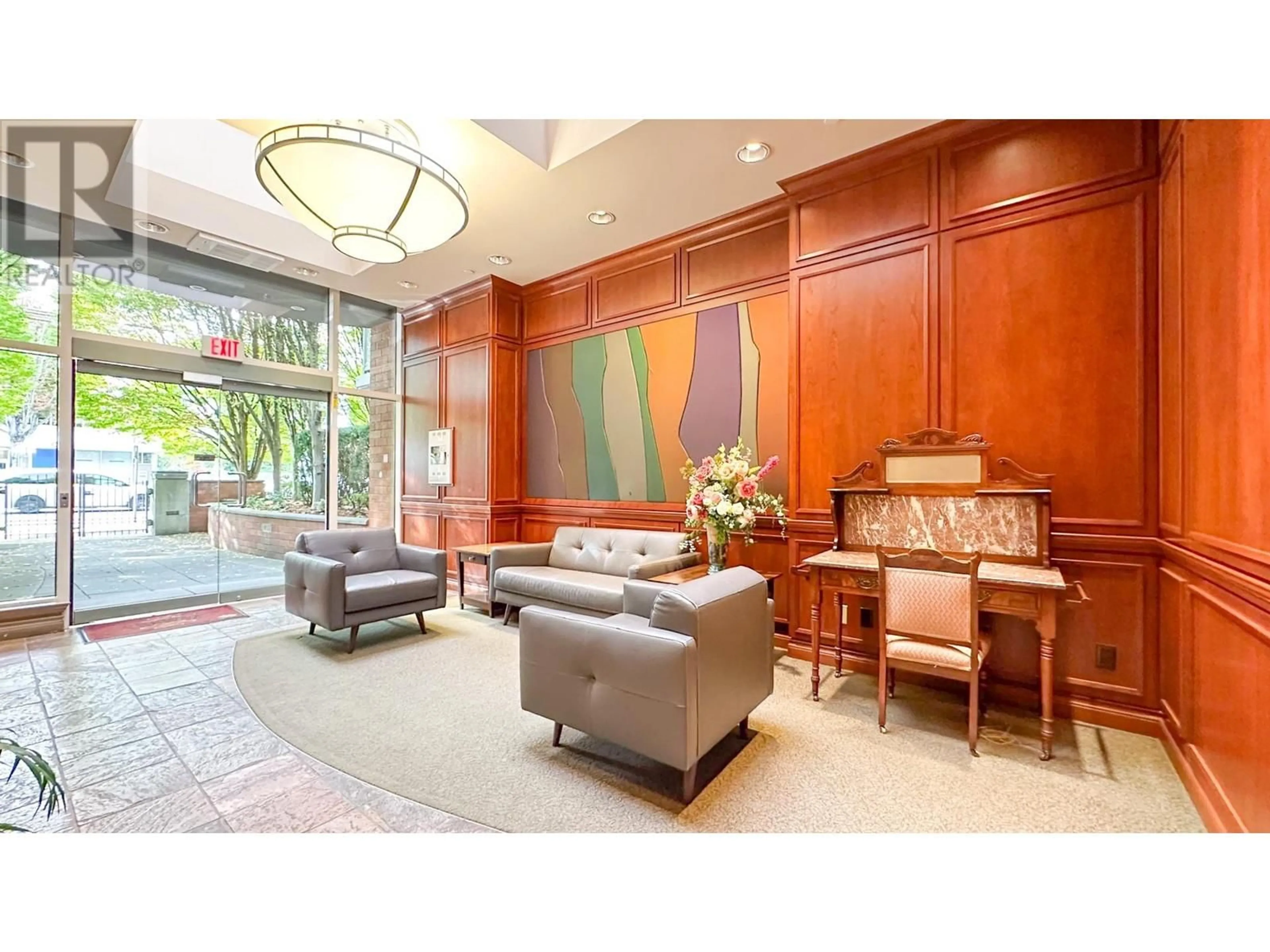 Lobby for 312 5770 OAK STREET, Vancouver British Columbia V6M2V9